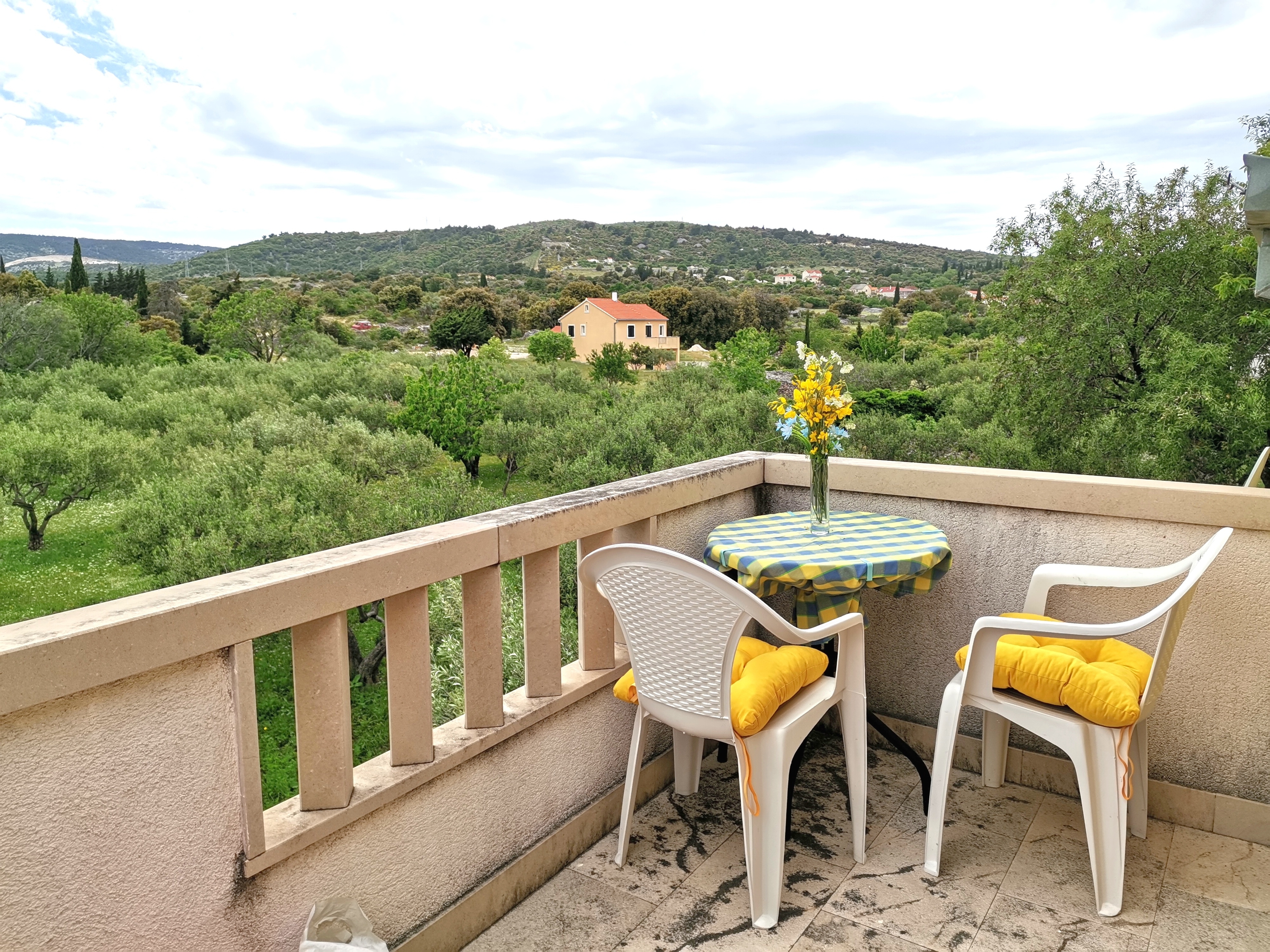 Four bedroom house with terrace Škrip, Brač  K