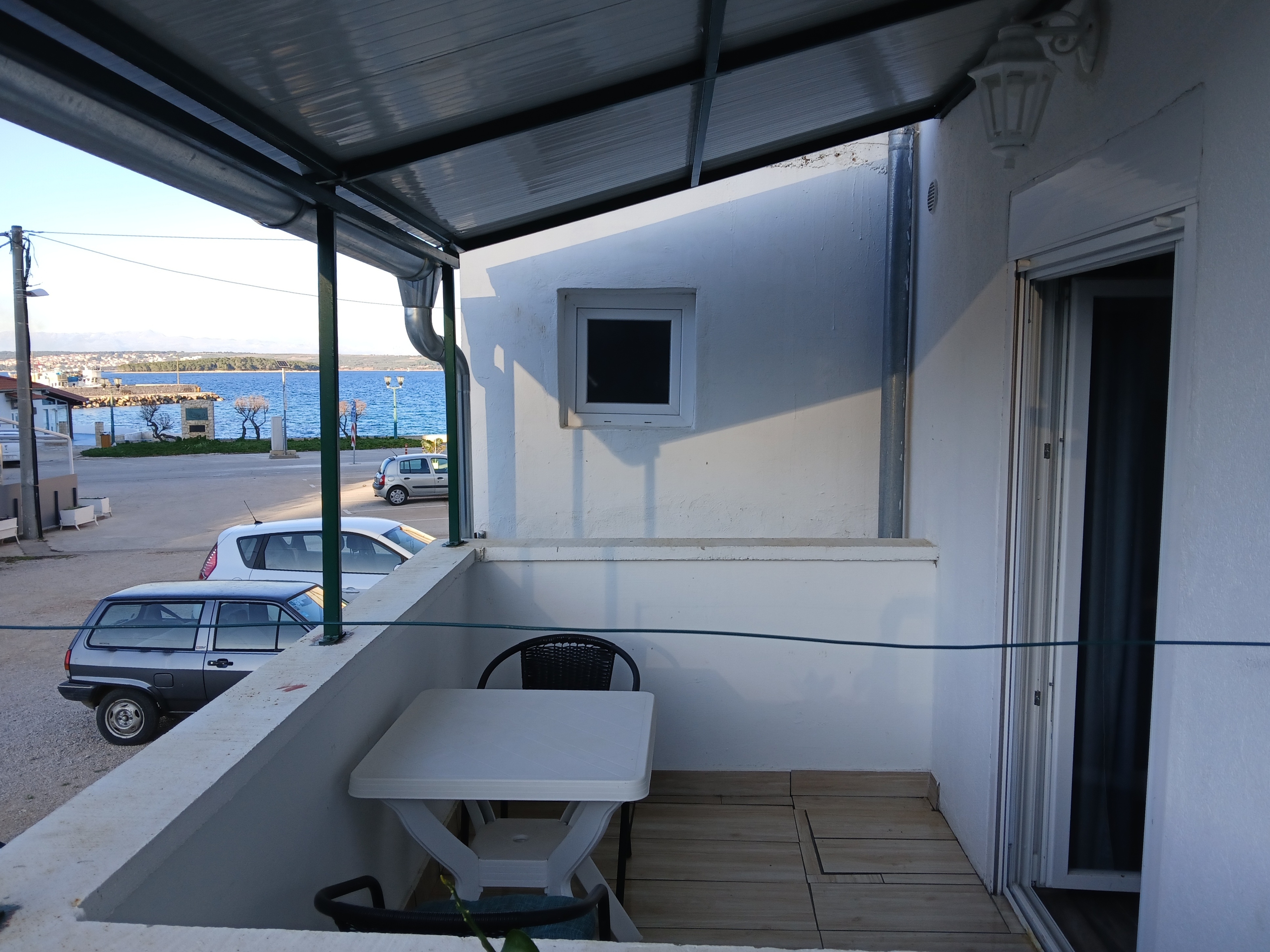 One bedroom apartment with terrace and sea view Tkon, Pašman (A-17360-c)