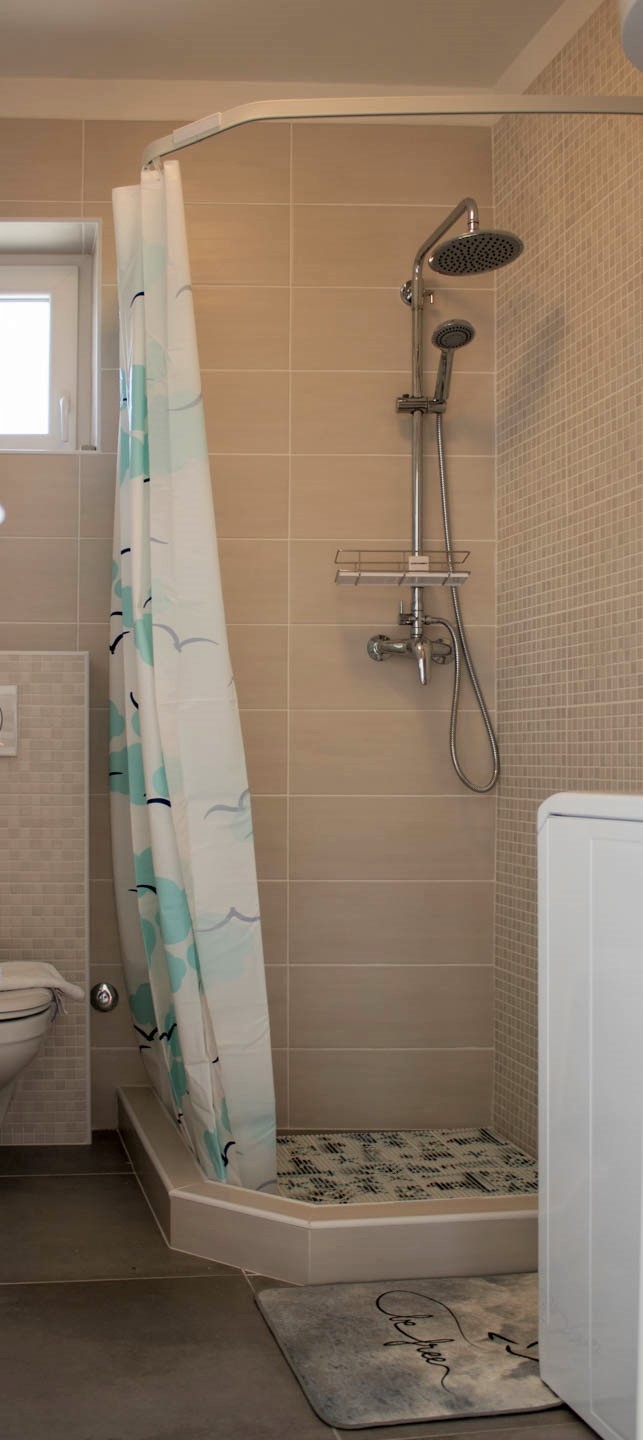 Top Ugljan Lukoran Top Ugljan Lukoran