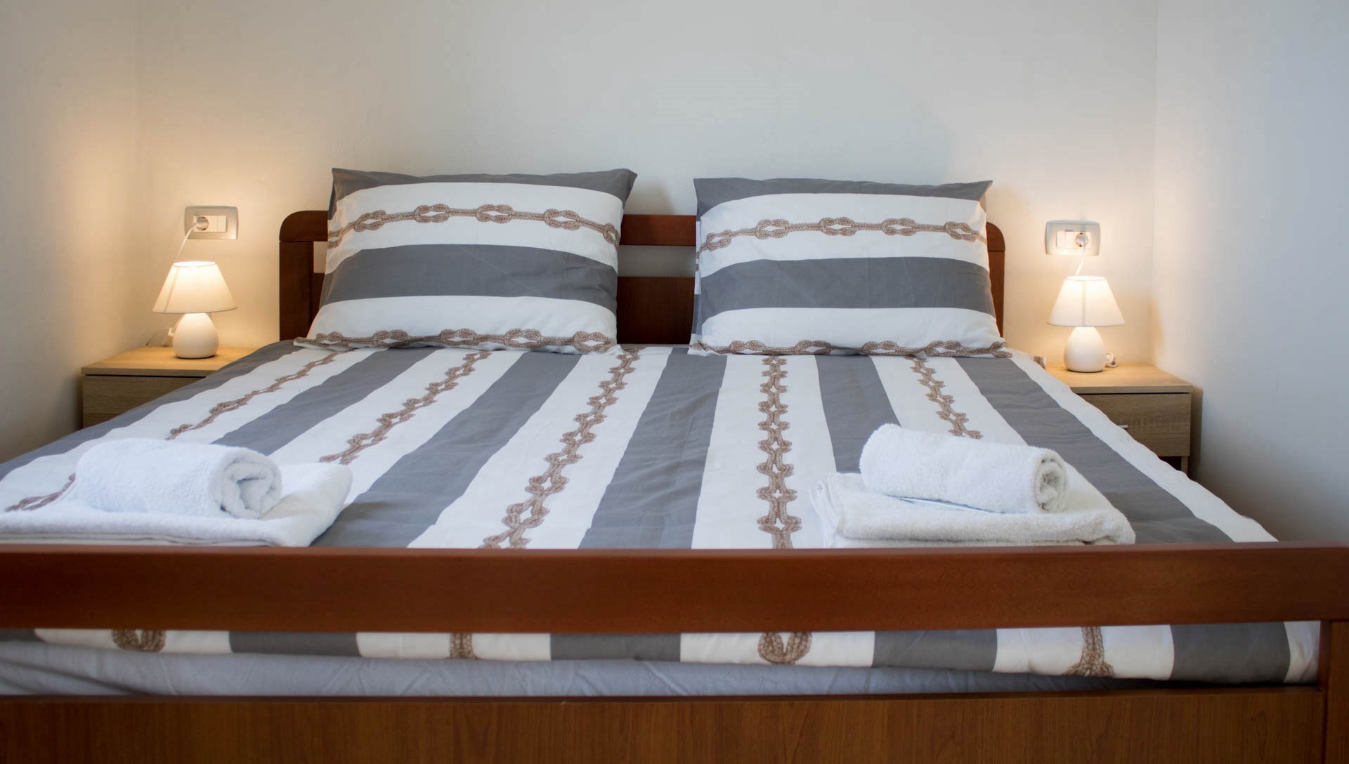 Top Ugljan Lukoran Top Ugljan Lukoran