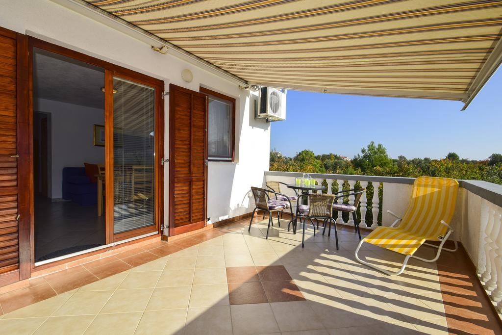 One bedroom apartment with terrace Drage, Biograd (A-17392-a) One bedroom apartment with terrace Drage, Biograd (A-17392-a)