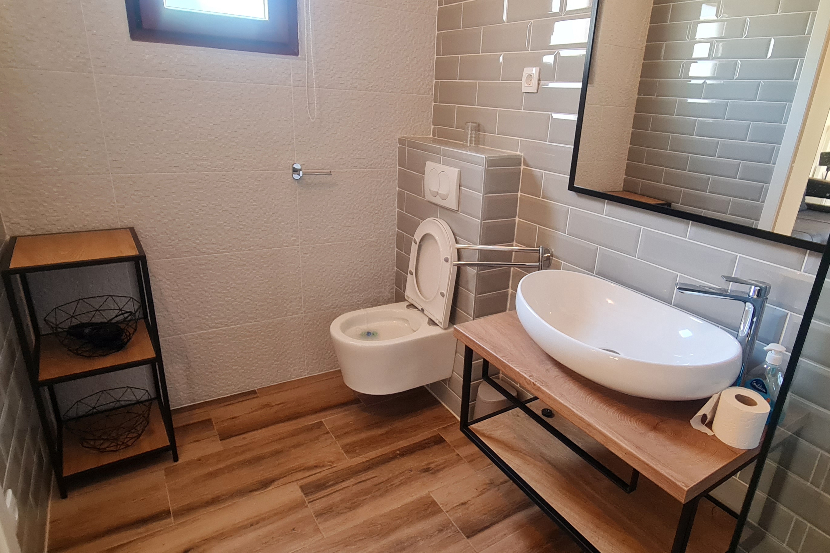 Three bedroom house with terrace Pitve, Hvar  K