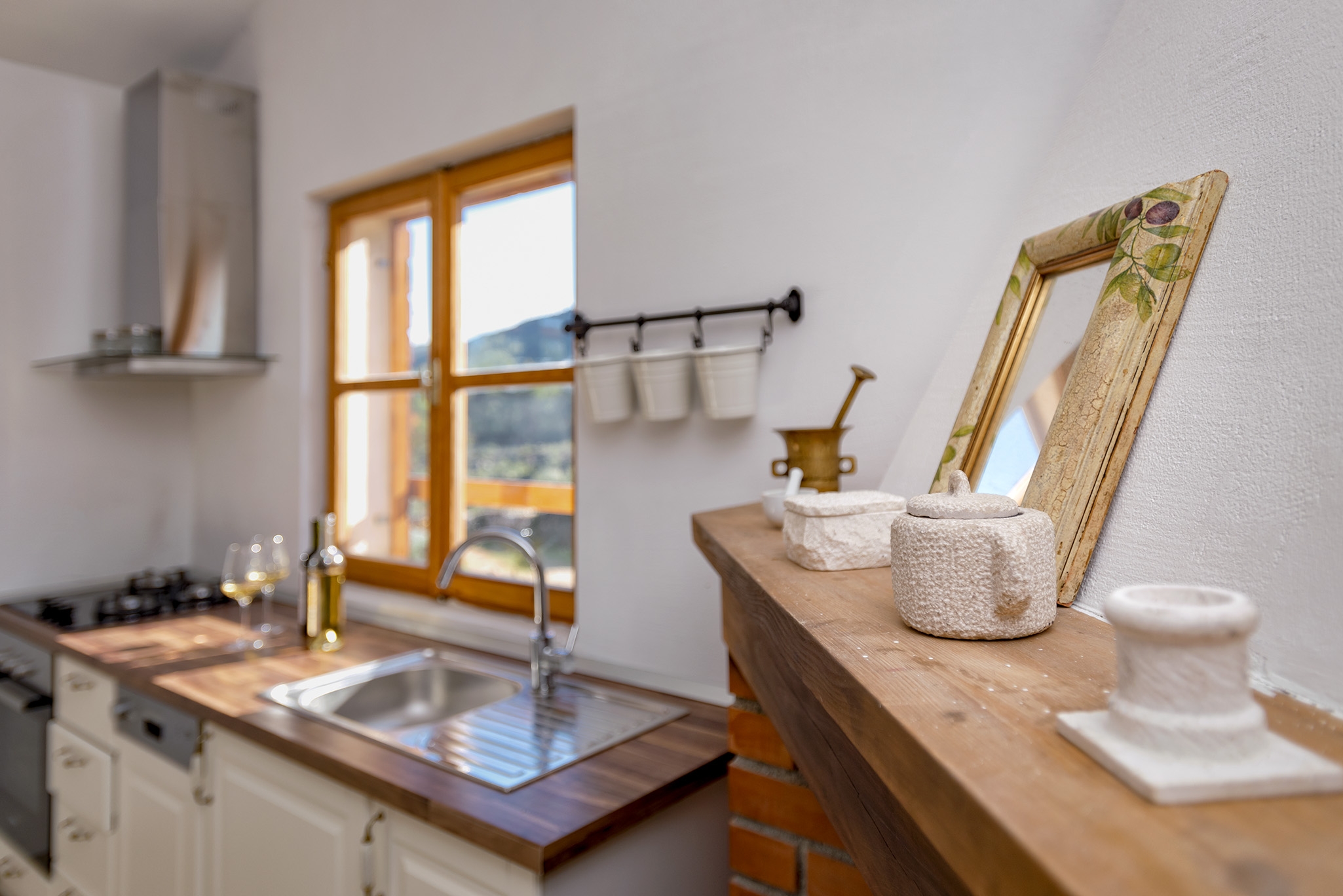 Three bedroom house with terrace Pitve, Hvar  K