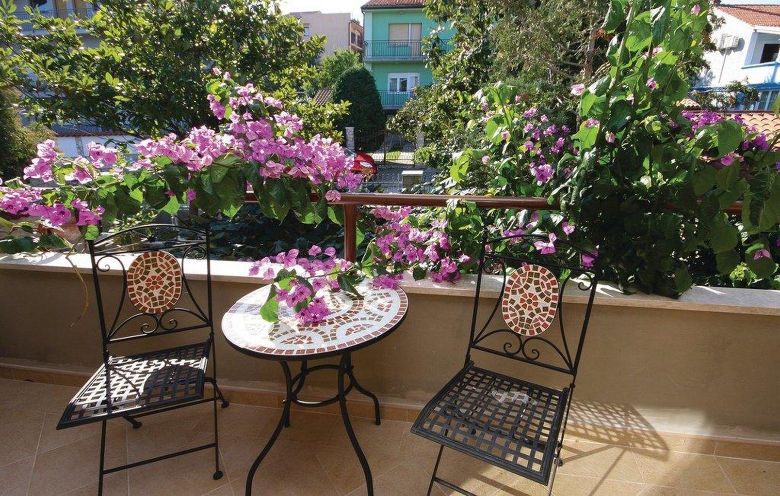 One bedroom apartment with terrace Banjole, Pula  A-b