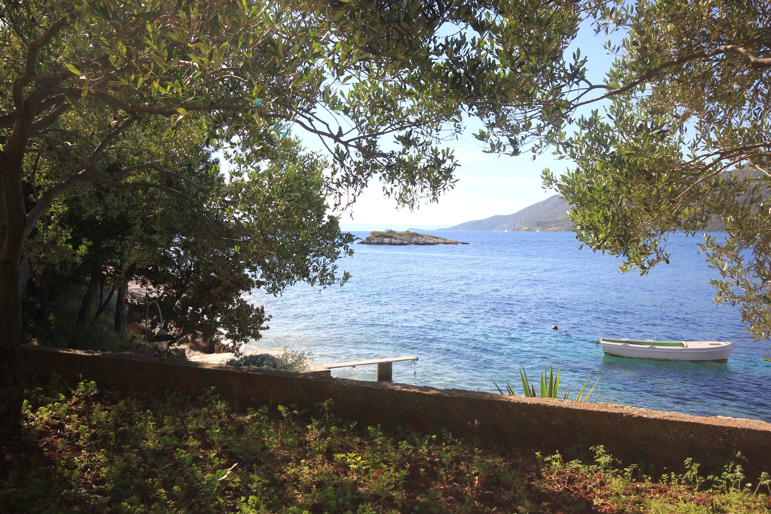 Two bedroom apartment near beach Tri Žala, Korčula  A-d