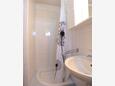 Bathroom Grabovac, Bathroom in the room, (pet friendly) and WiFi.