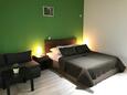 Hálószoba Oštarski Stanovi, Hálószoba szállásegység típusa room, légkondicionálás elérhető és WiFi .