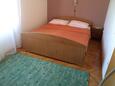 Спальня 2 Lopar, Спальня 2 в размещении типа apartment, WiFi.