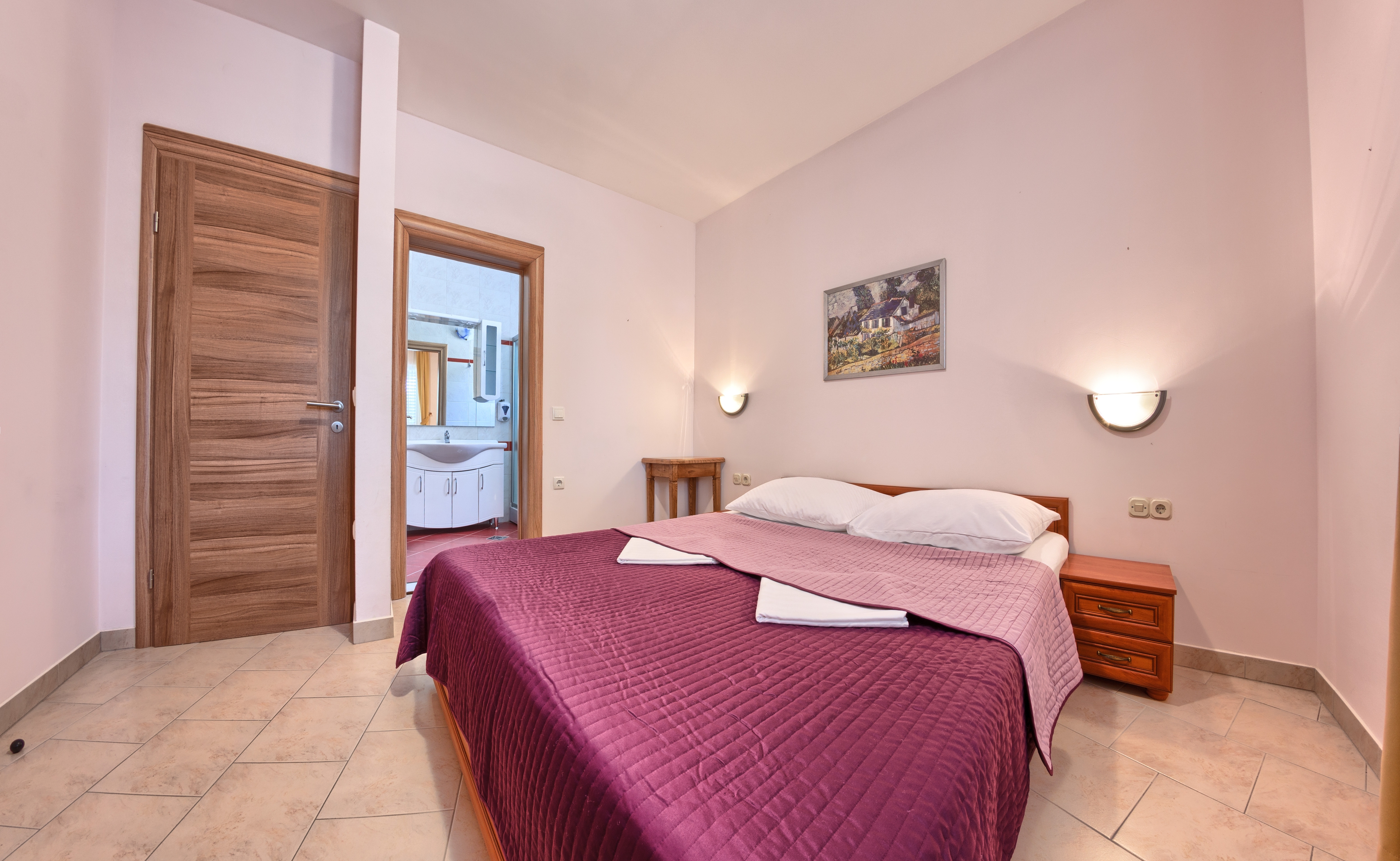 Three bedroom apartment near beach Rogoznica (A-17458-b) Three bedroom apartment near beach Rogoznica (A-17458-b)