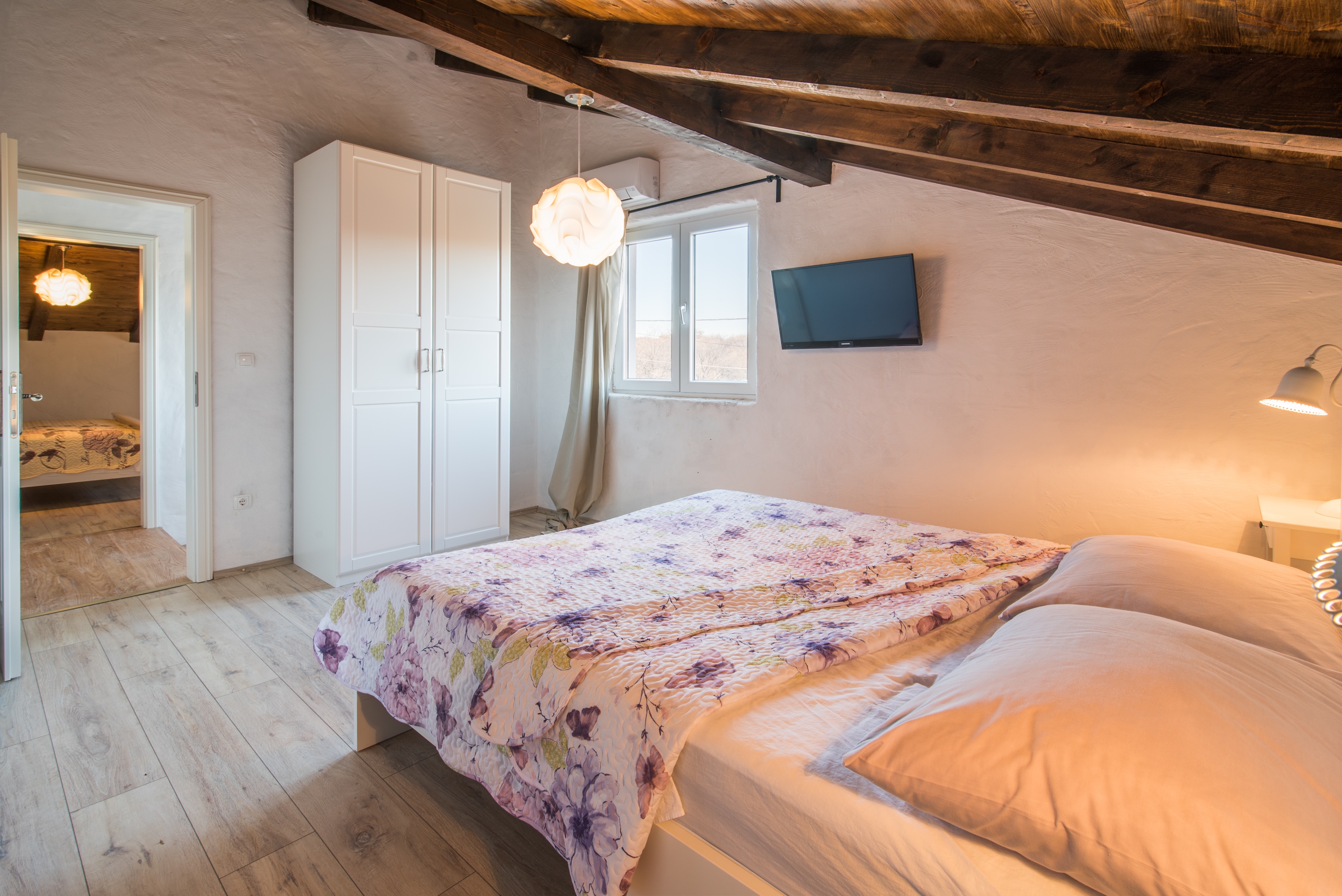 Štirisobna hiša S teraso Garica, Krk  K