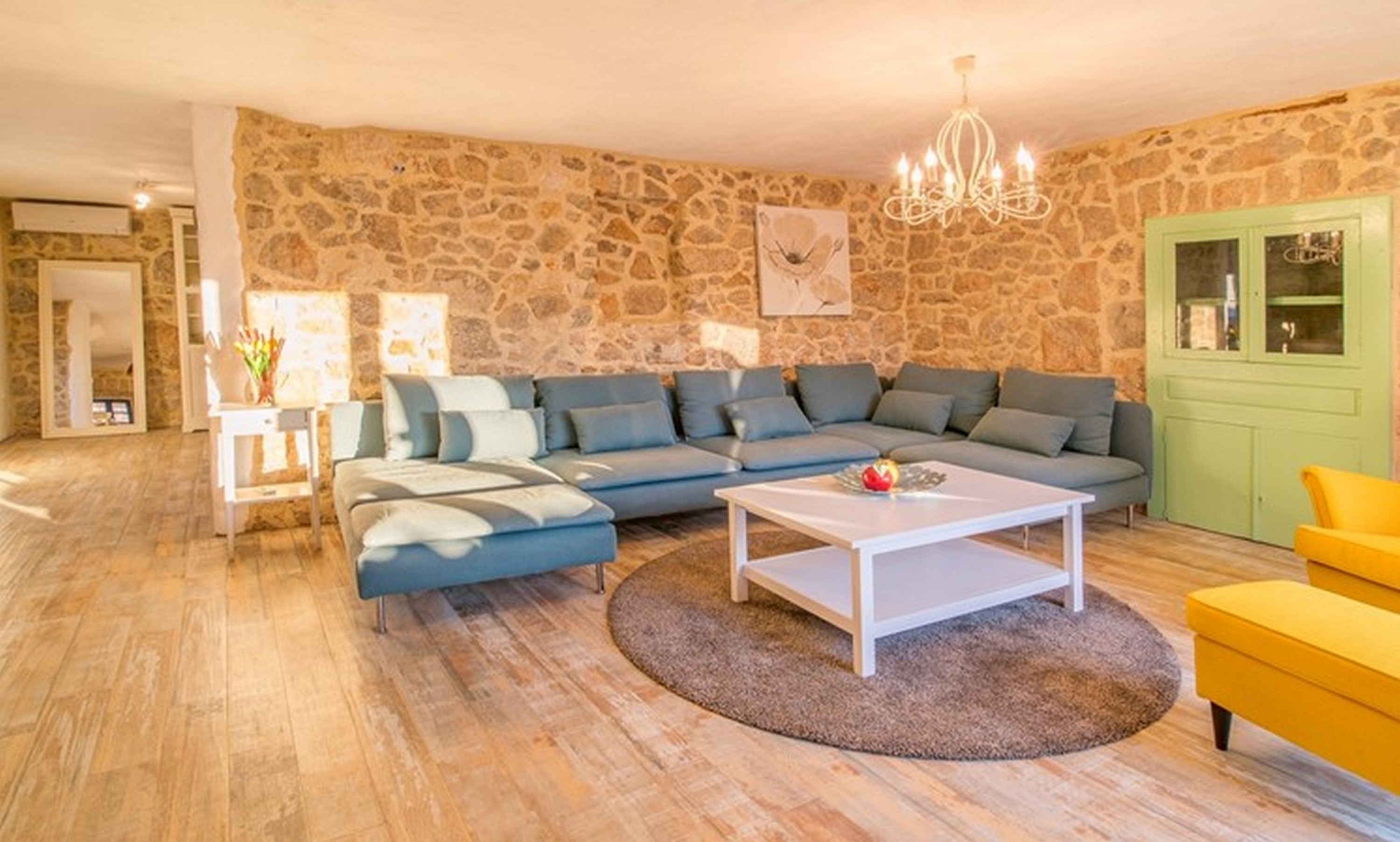 Štirisobna hiša S teraso Garica, Krk  K