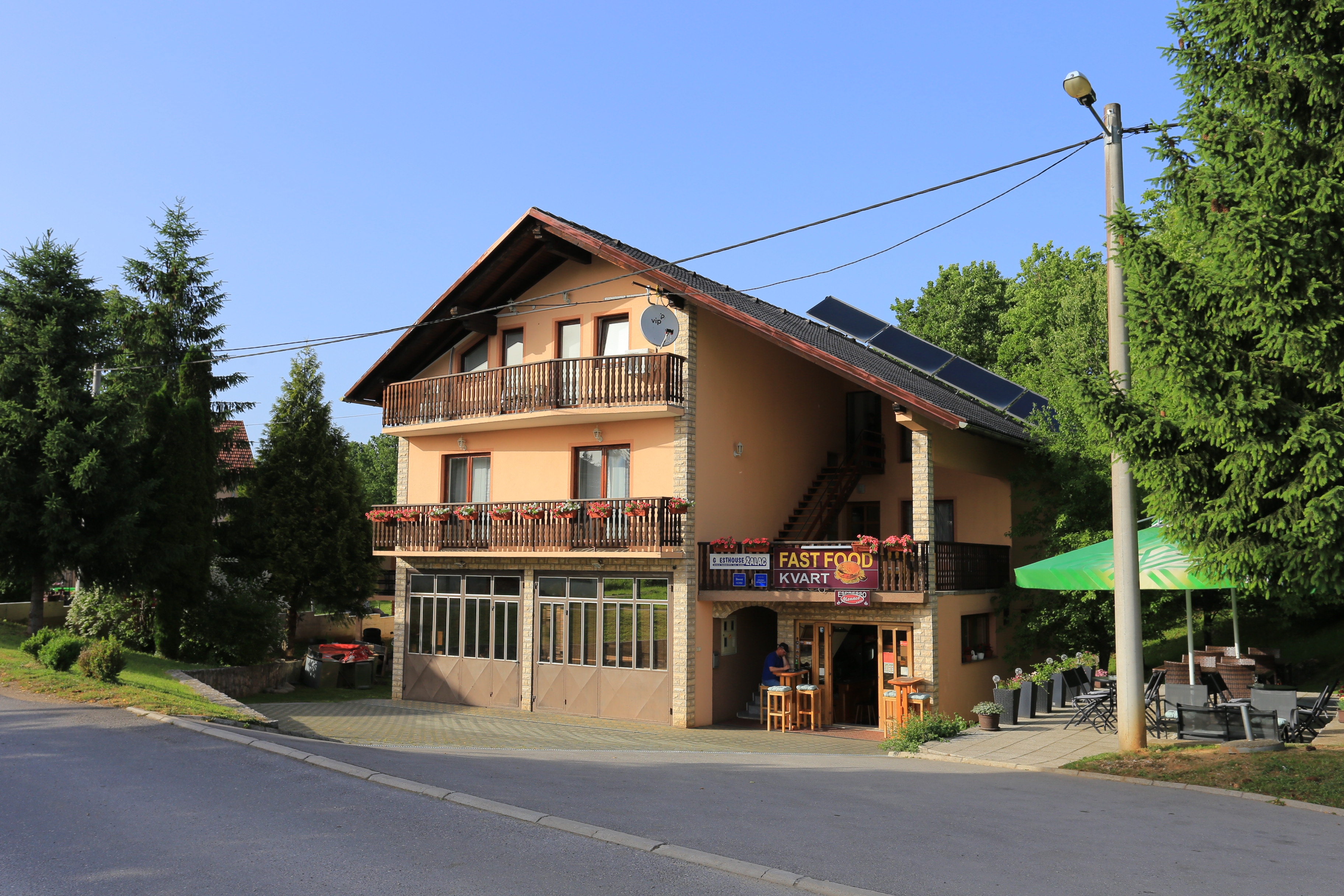 Room with air-conditioning Donje Taborište, Plitvice (S-17486-b) Room with air-conditioning Donje Taborište, Plitvice (S-17486-b)