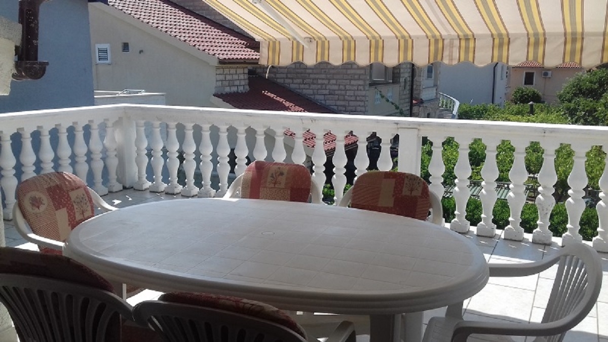 Two bedroom apartment with terrace and sea view Vir (A-17492-b) Two bedroom apartment with terrace and sea view Vir (A-17492-b)