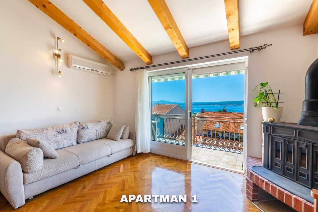 Appartement de deux chambres avec le balcon et la vue sur le mer Crikvenica (A-17497-a) Appartement de deux chambres avec le balcon et la vue sur le mer Crikvenica (A-17497-a)