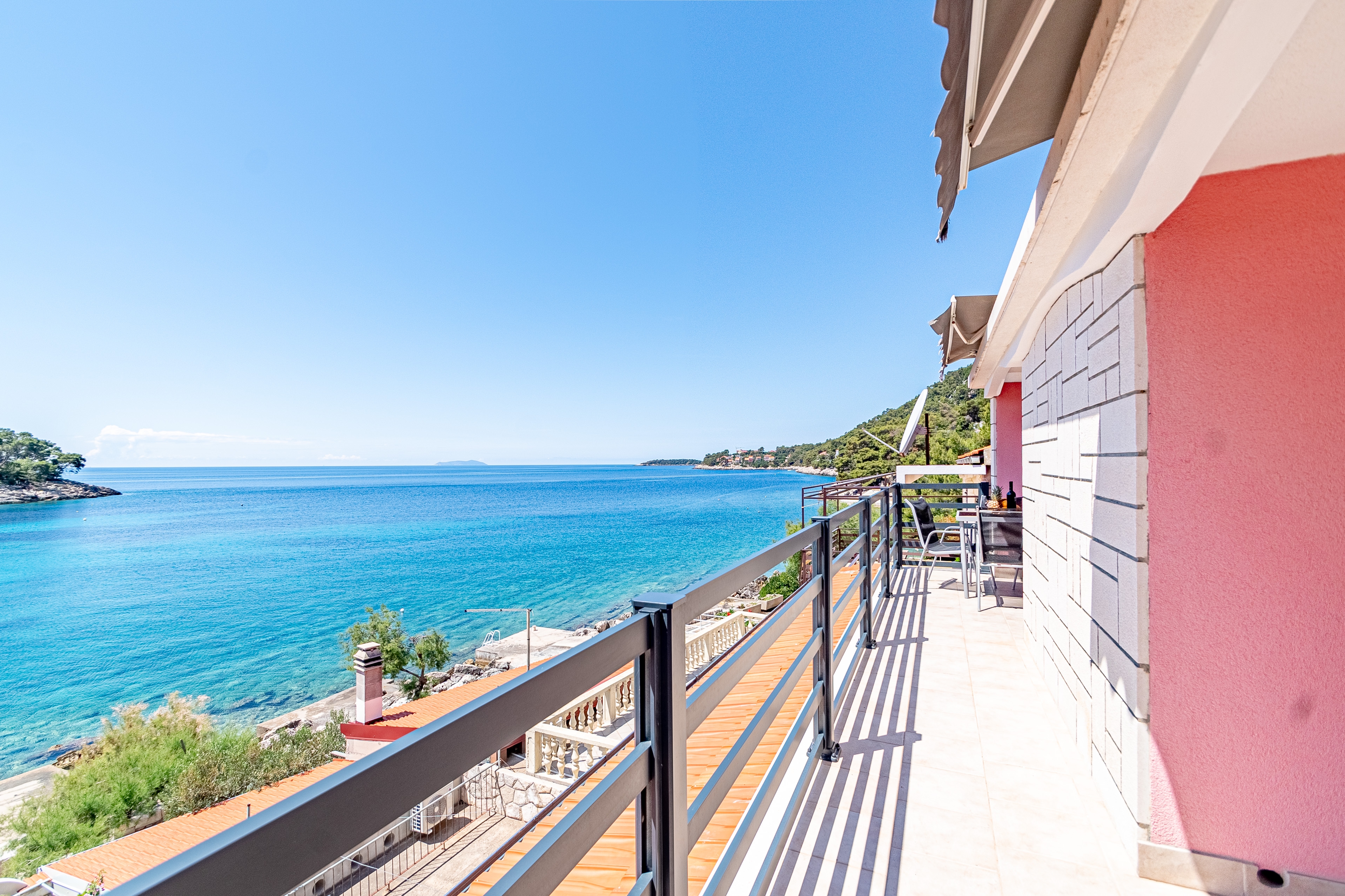 Two bedroom apartment near beach Prižba, Korčula  A-a