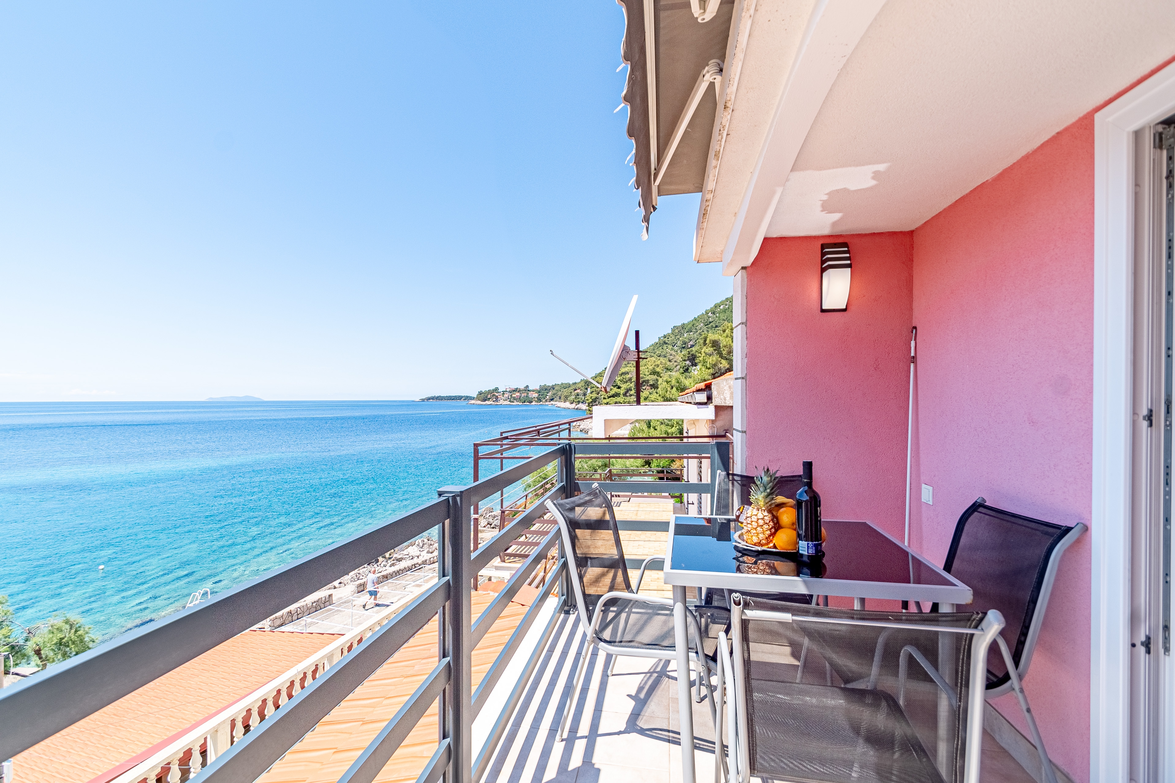 Two bedroom apartment near beach Prižba, Korčula  A-a