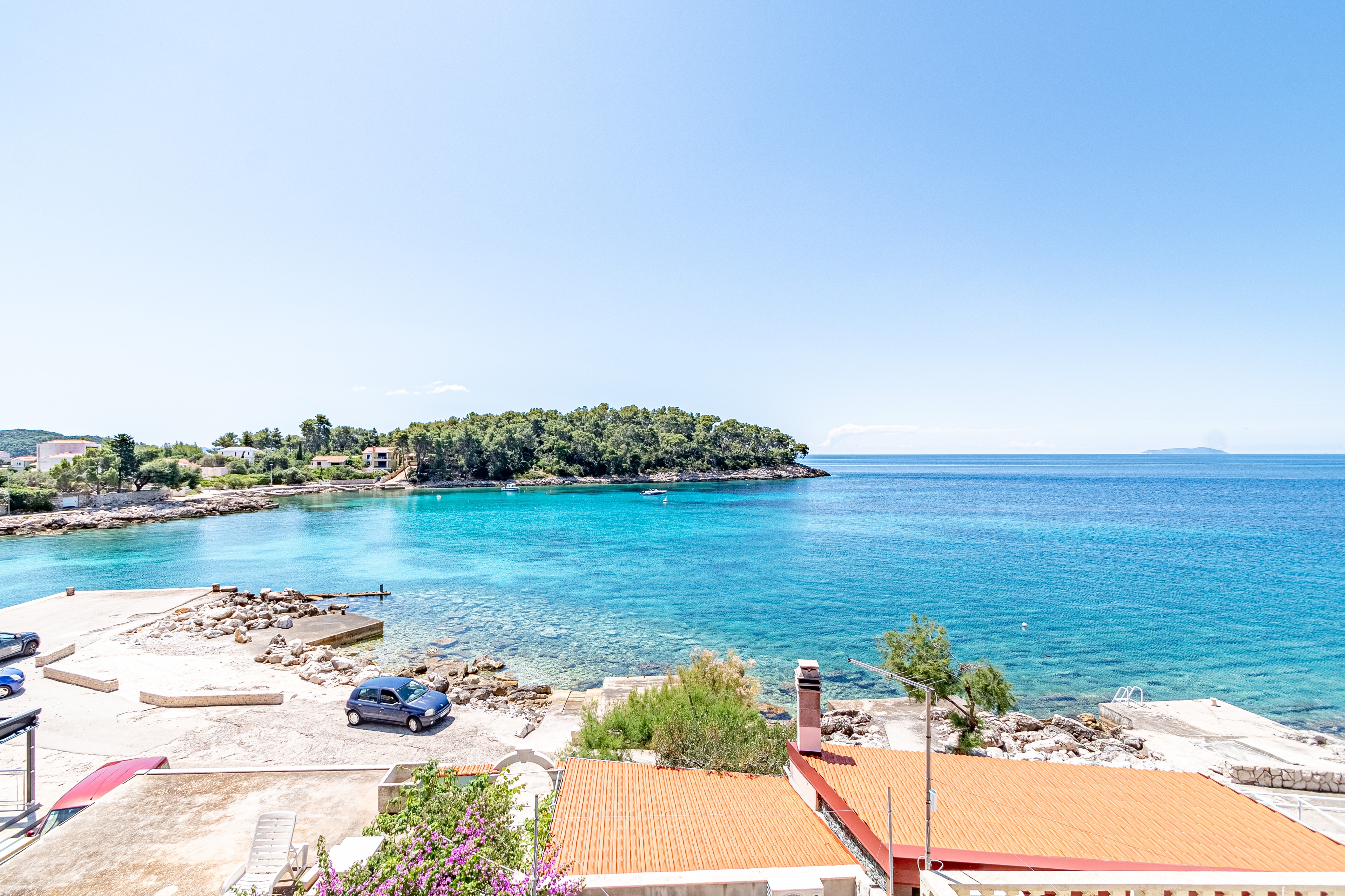 Two bedroom apartment near beach Prižba, Korčula  A-a