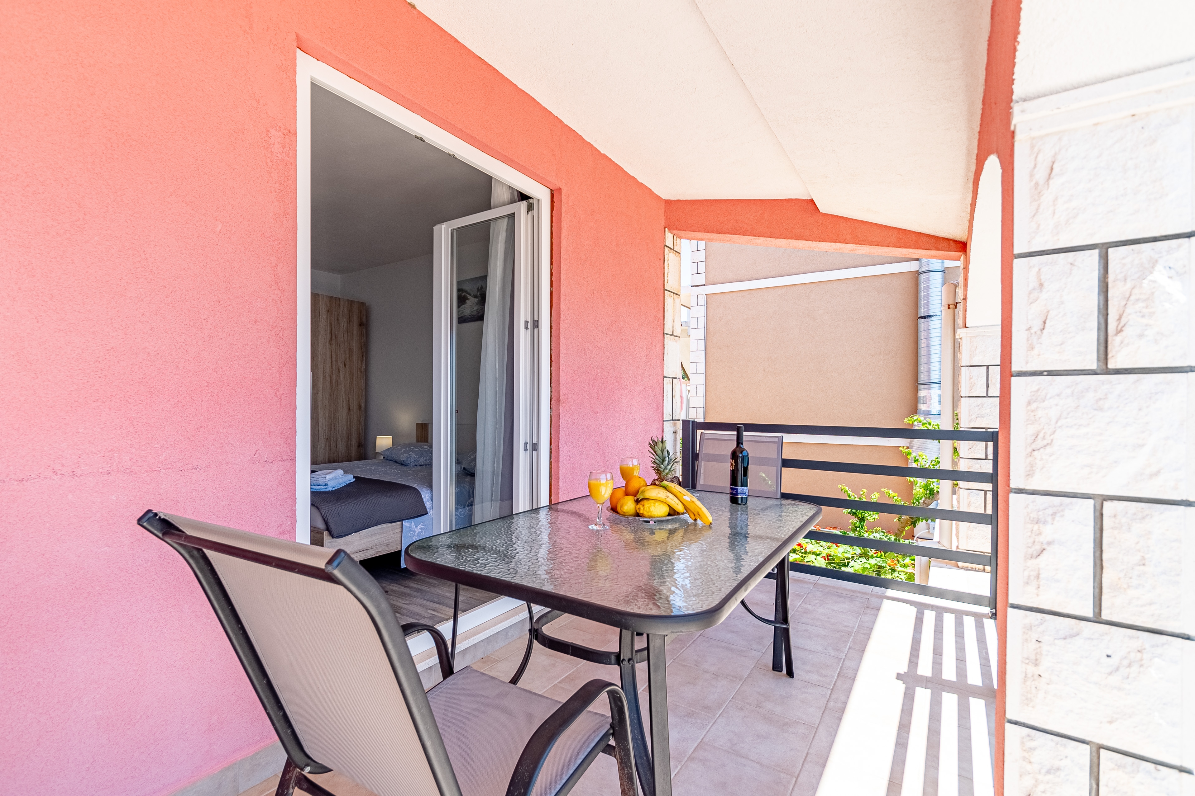 Two bedroom apartment near beach Prižba, Korčula  A-c