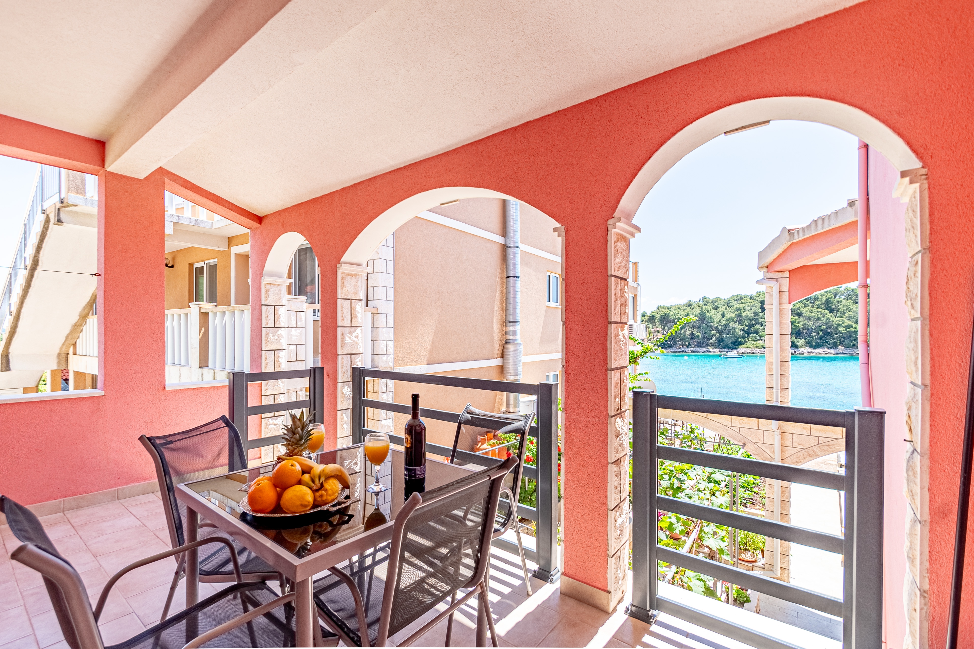Two bedroom apartment near beach Prižba, Korčula  A-d
