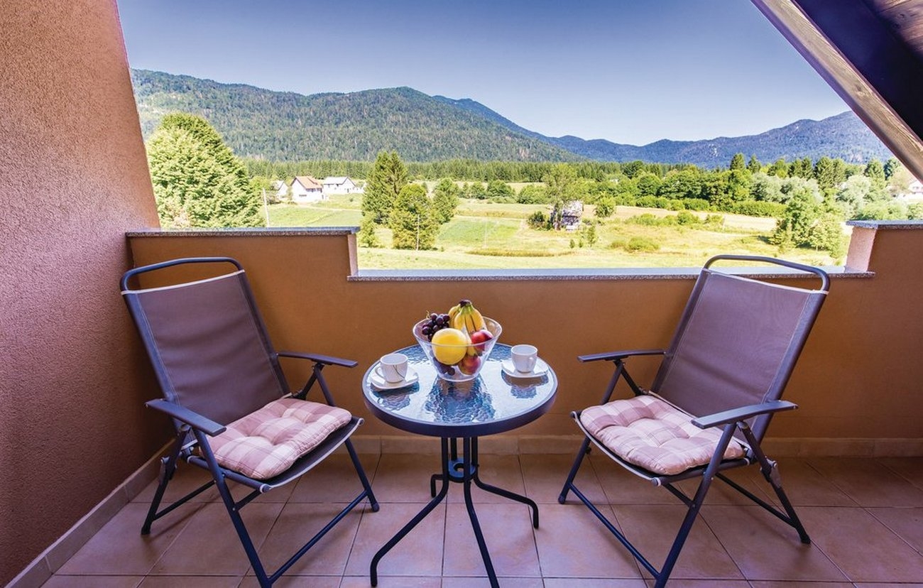 Two bedroom apartment with balcony Jasenak, Gorski kotar (A-17501-a) Two bedroom apartment with balcony Jasenak, Gorski kotar (A-17501-a)