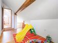 Jasenak, Hallway in the apartment, (pet friendly) and WiFi.