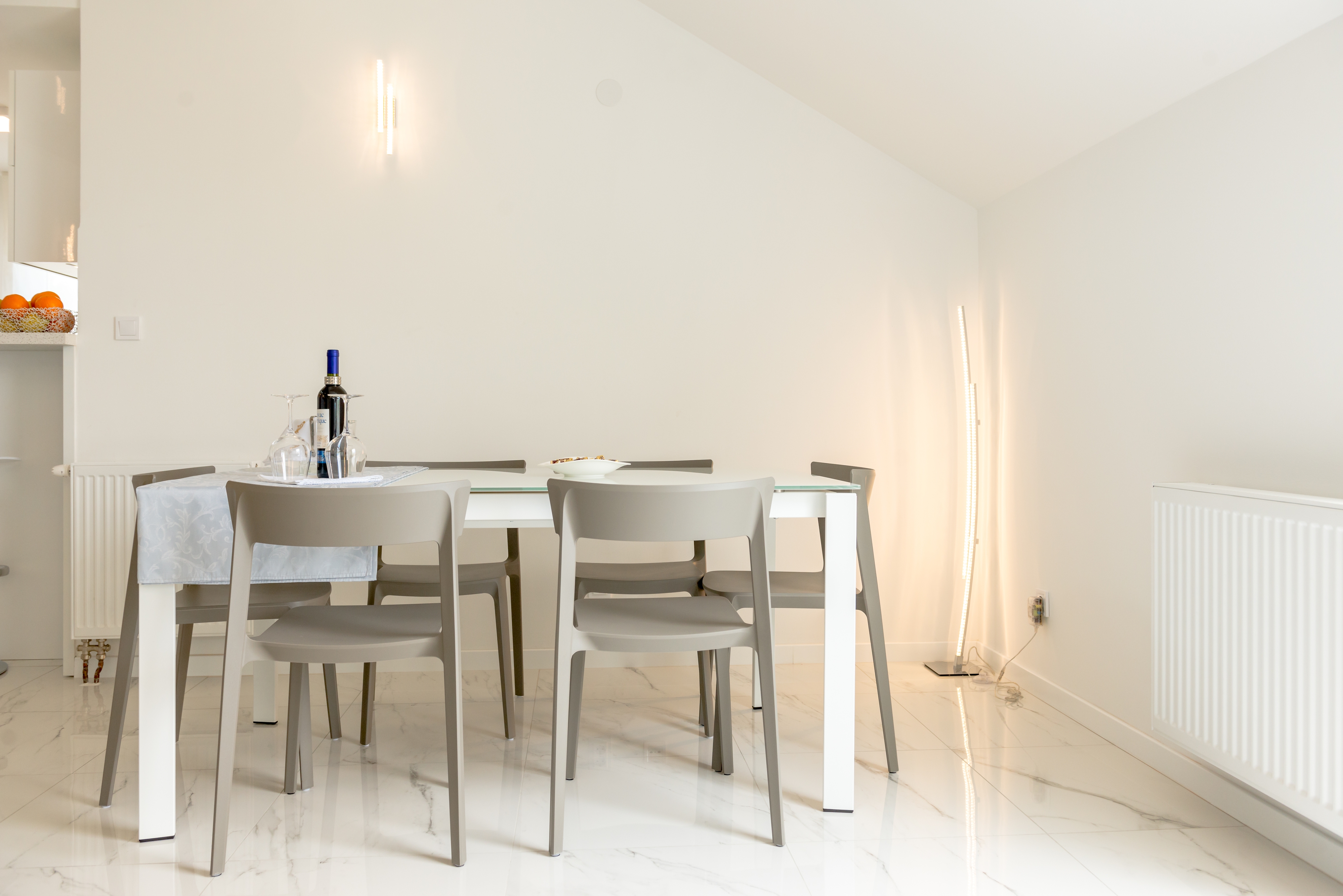 Three bedroom apartment with balcony and sea view Split  A-a