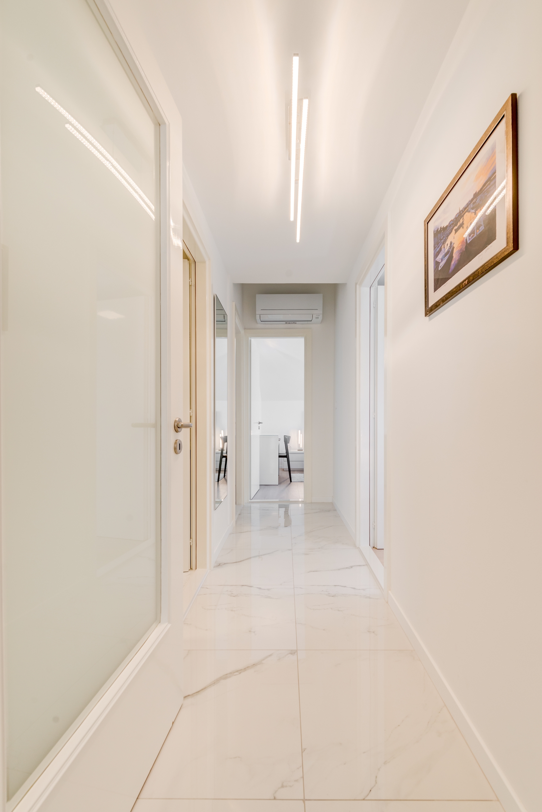 Three bedroom apartment with balcony and sea view Split  A-a