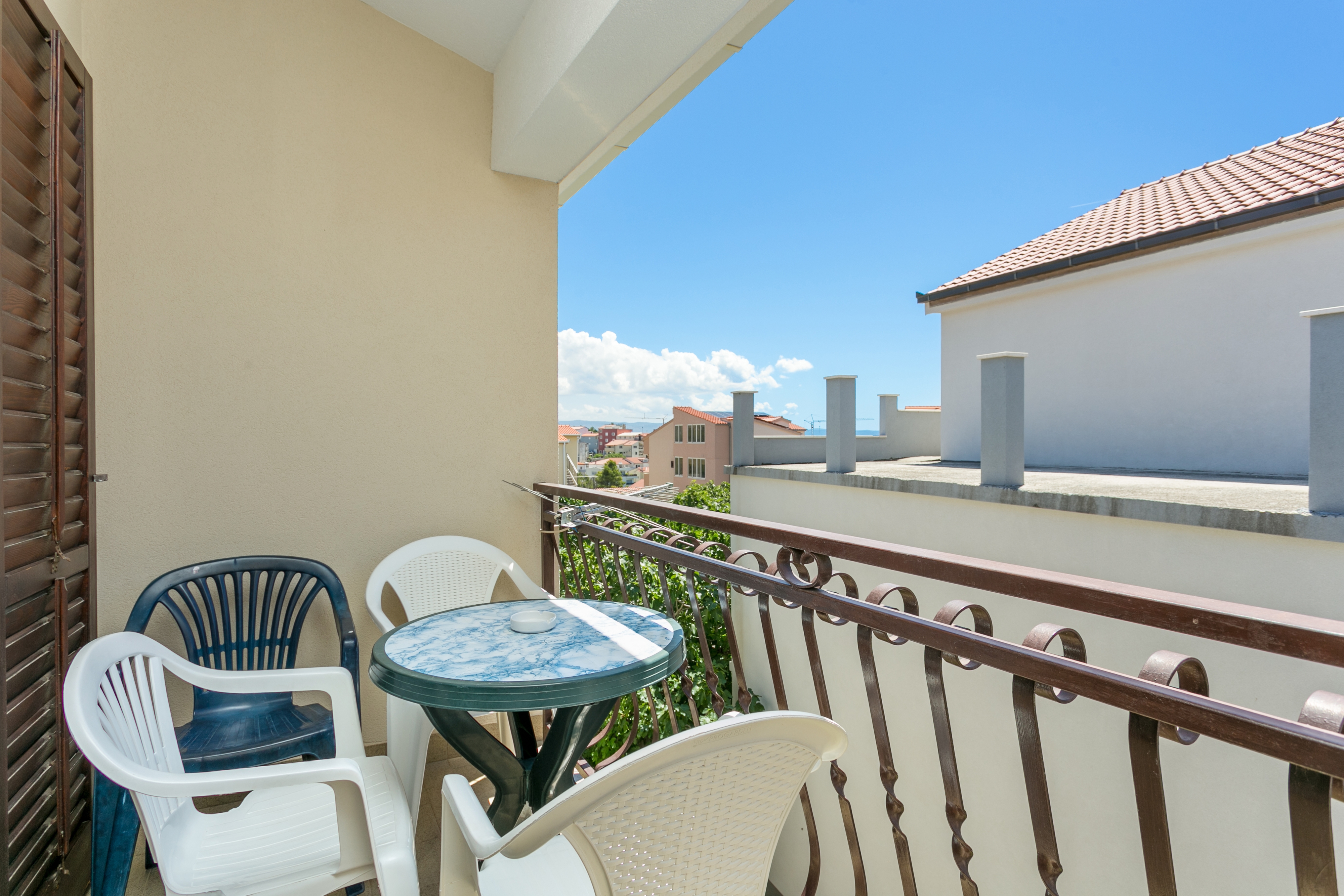 Three bedroom apartment with balcony Podstrana, Split  A-a