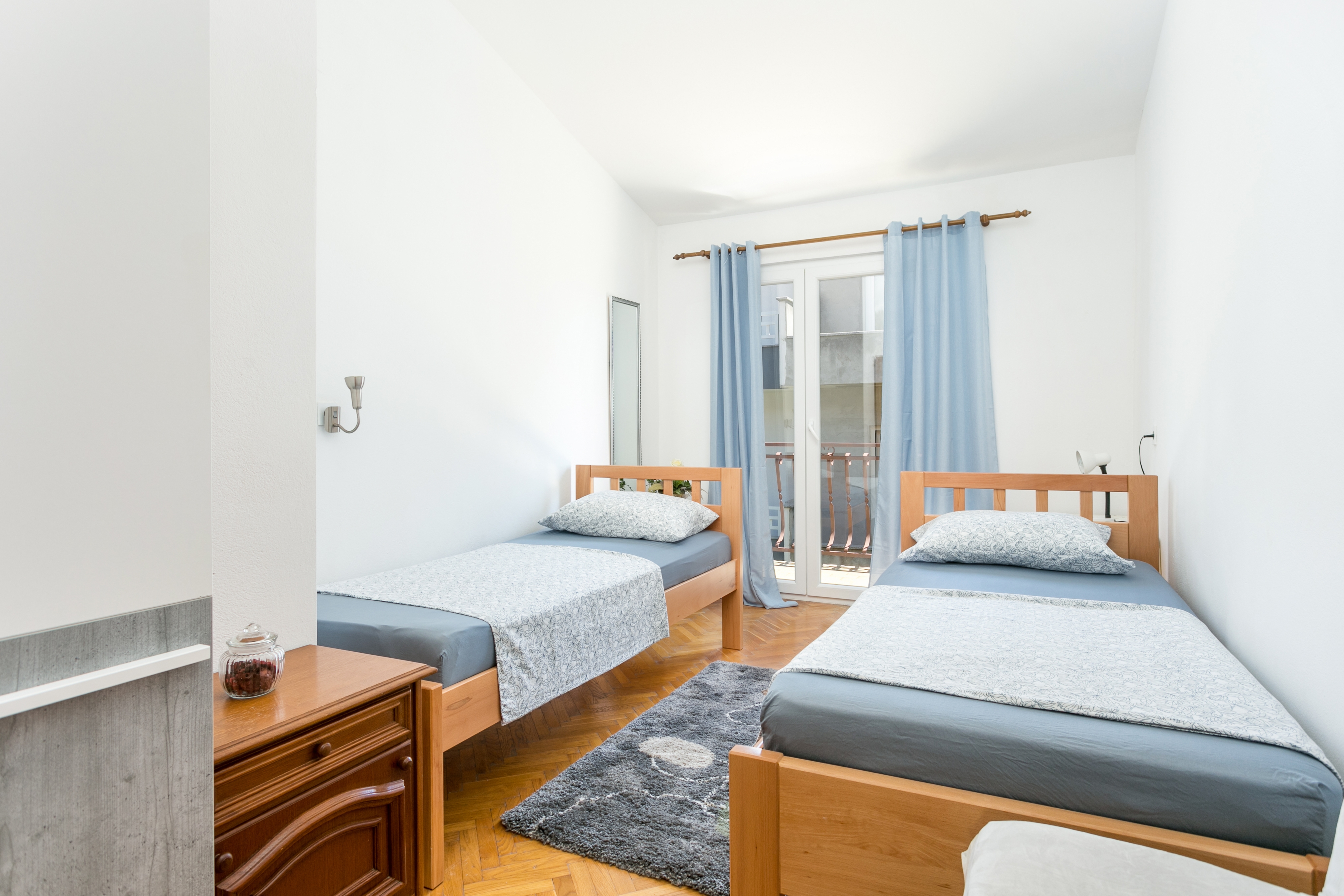 Three bedroom apartment with balcony Podstrana, Split  A-a
