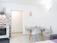 Dining room Podstrana, Dining room in the apartment, WiFi.