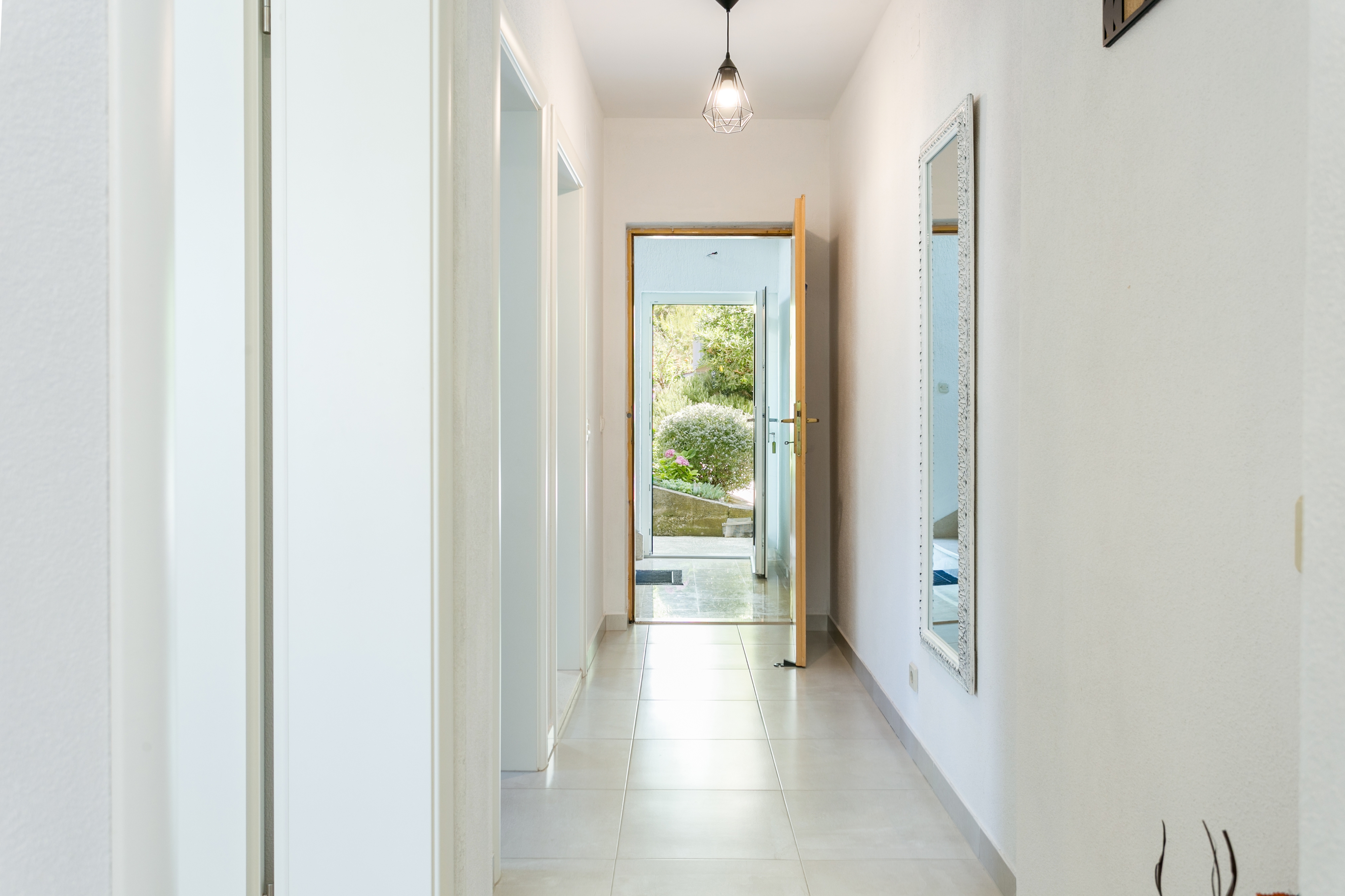 One bedroom apartment with terrace Podstrana, Split  A-b