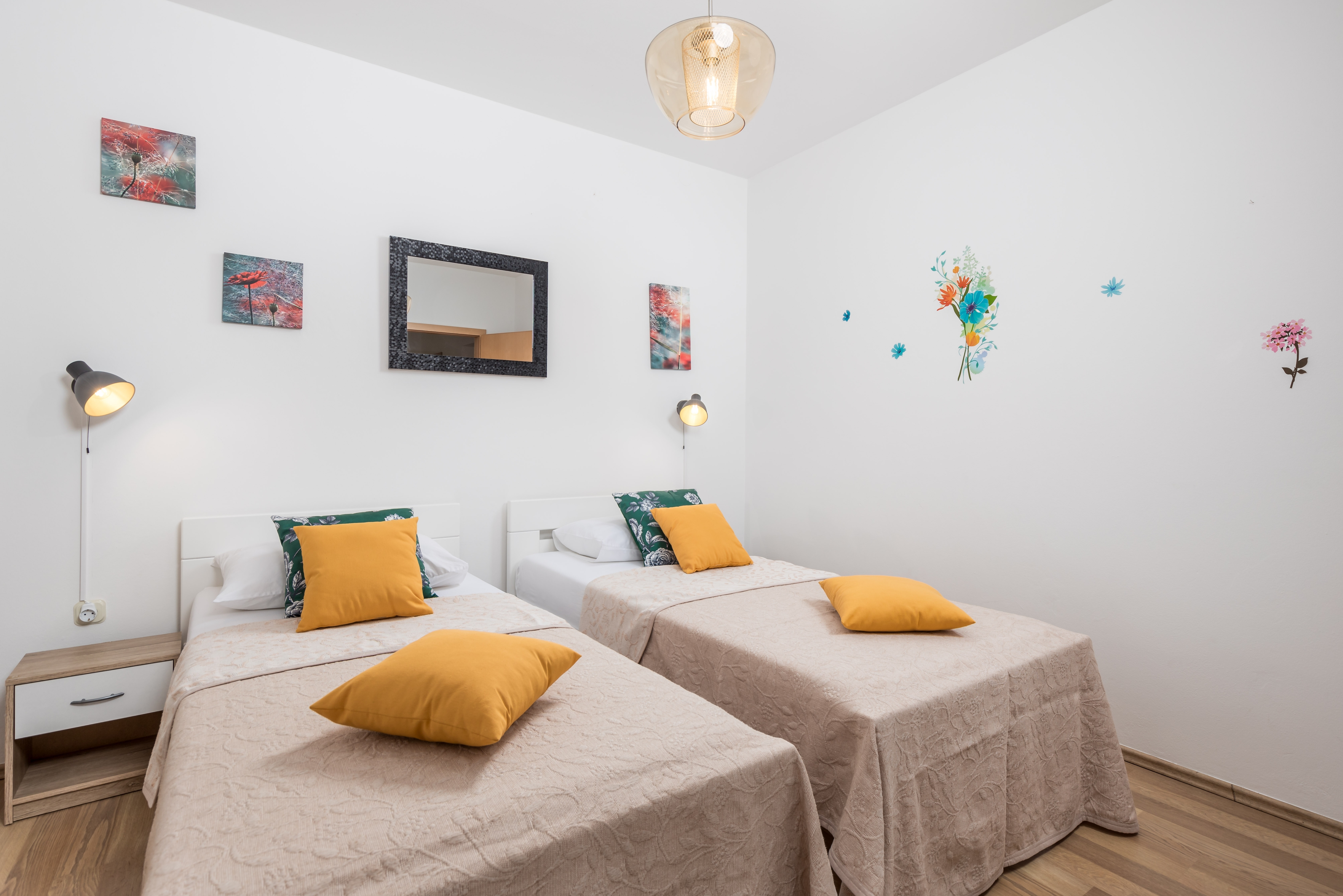 Two bedroom apartment with terrace Kraljevica  A-a