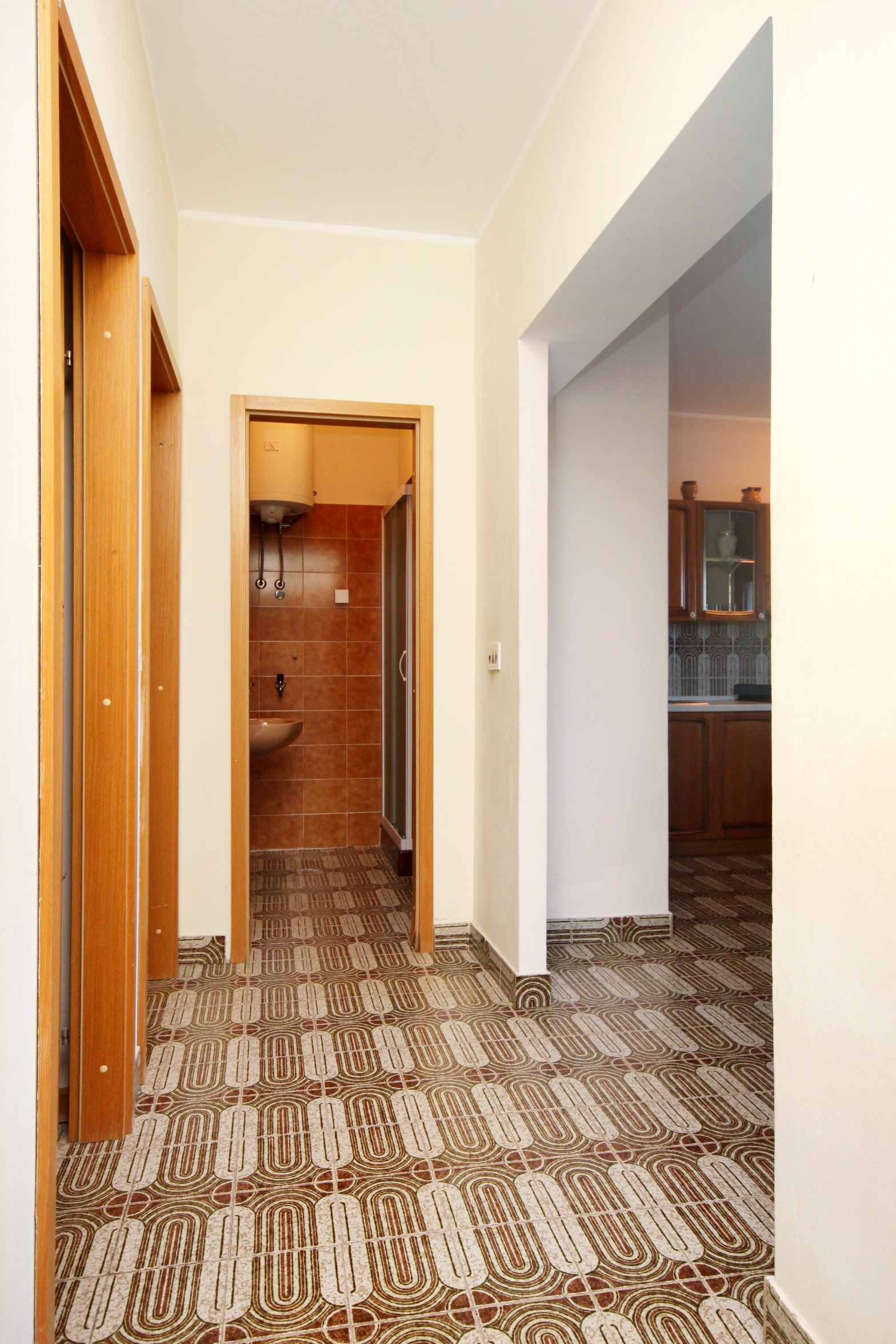 Two bedroom apartment near beach Prižba, Korčula  A-a