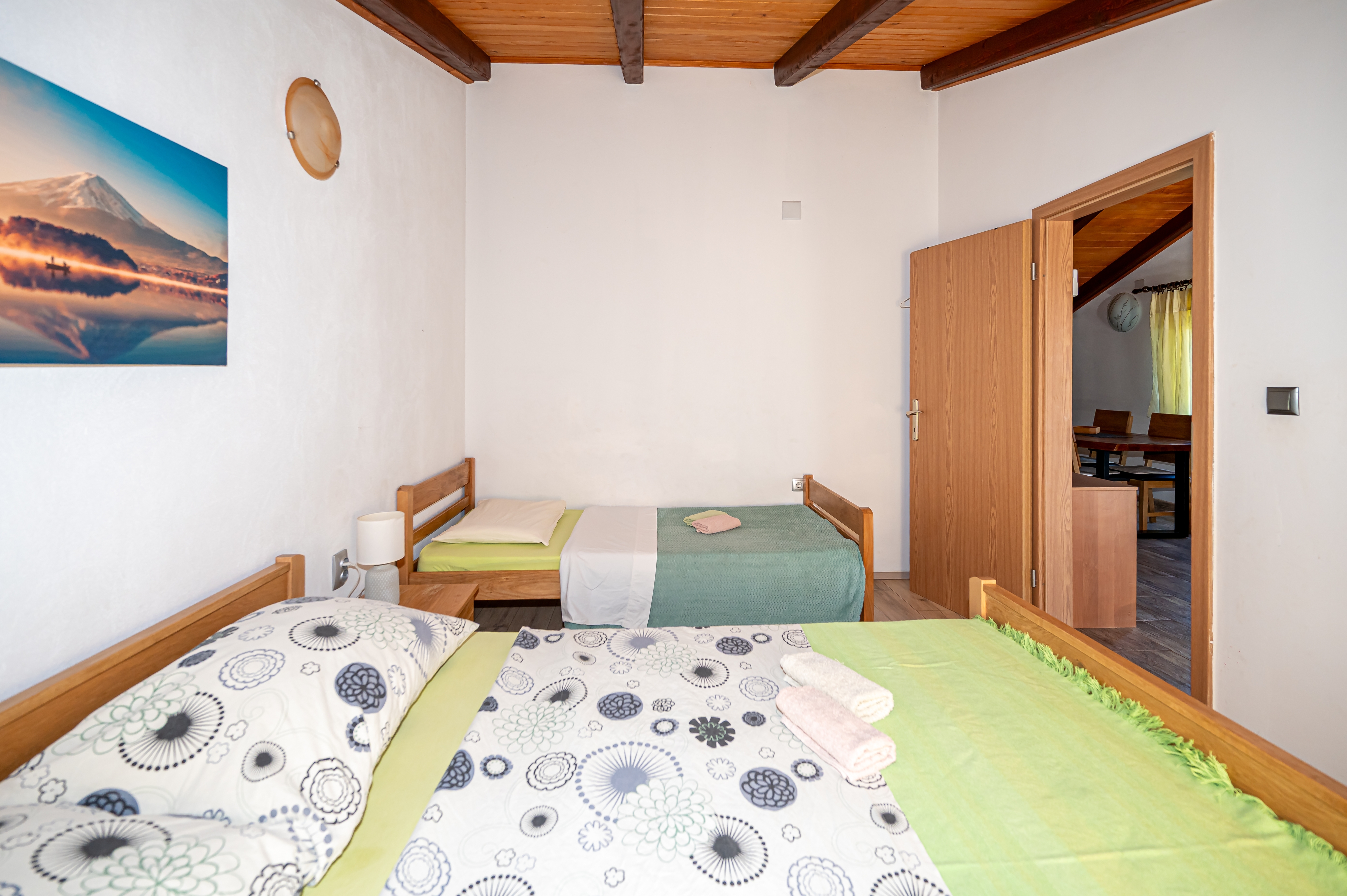 One bedroom apartment with terrace and sea view Silba  A-a