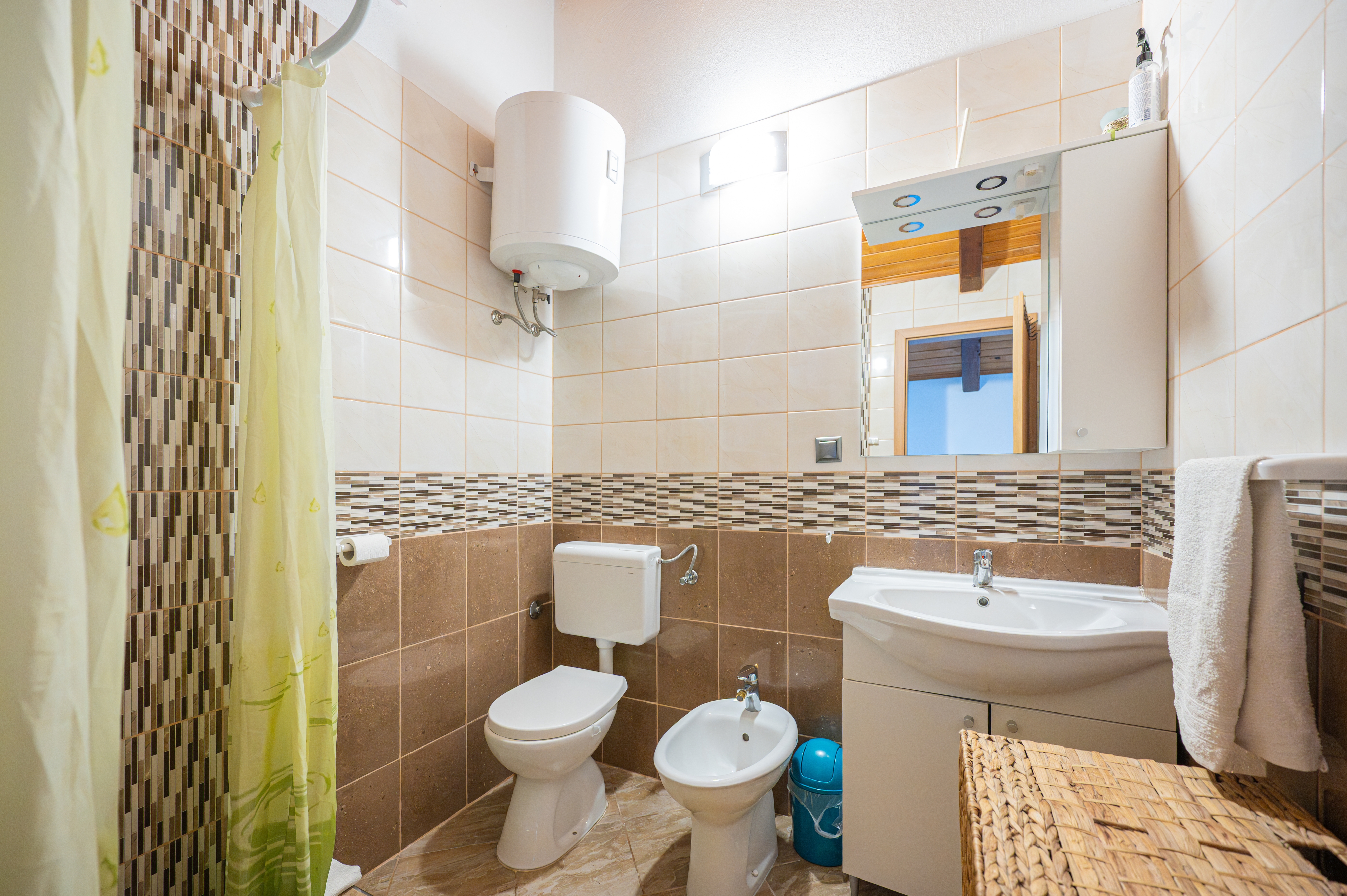 One bedroom apartment with terrace and sea view Silba  A-b