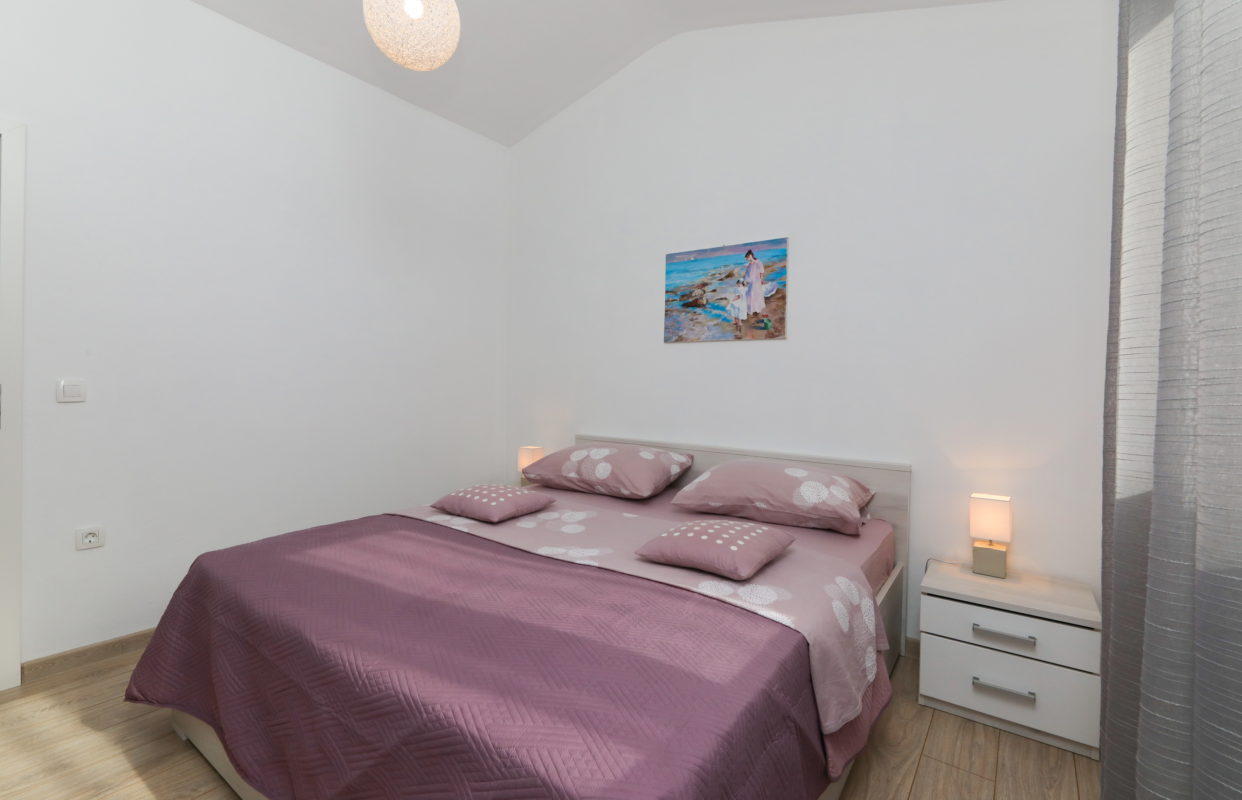Two bedroom house with terrace and sea view Cove Prapratna - Prapatna, Brač  K