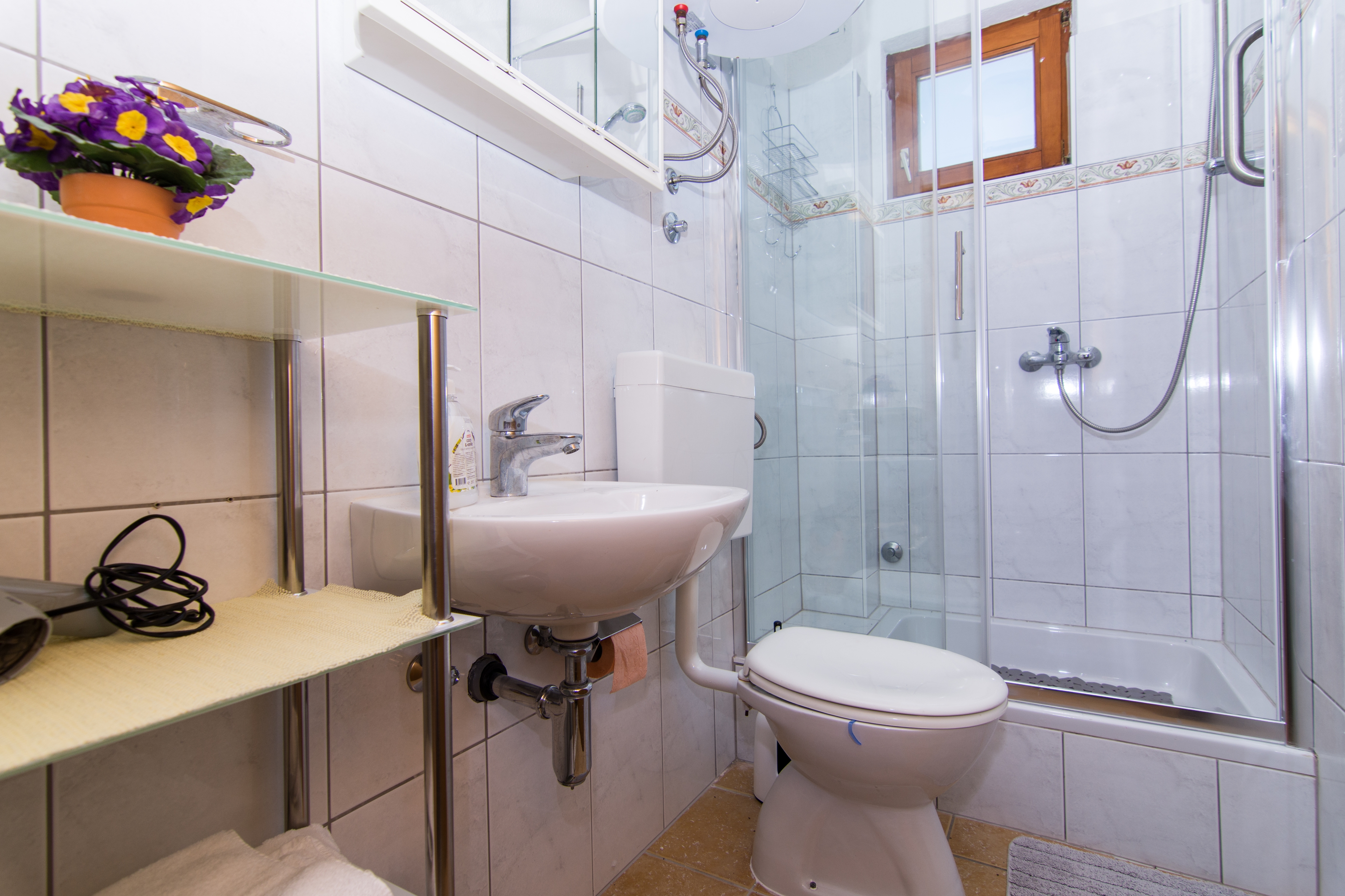 One bedroom apartment with balcony and sea view Trogir  A-a
