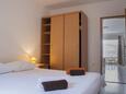 Spavaća soba Lumbarda, Spavaća soba u smještaju tipa apartment, WiFi.