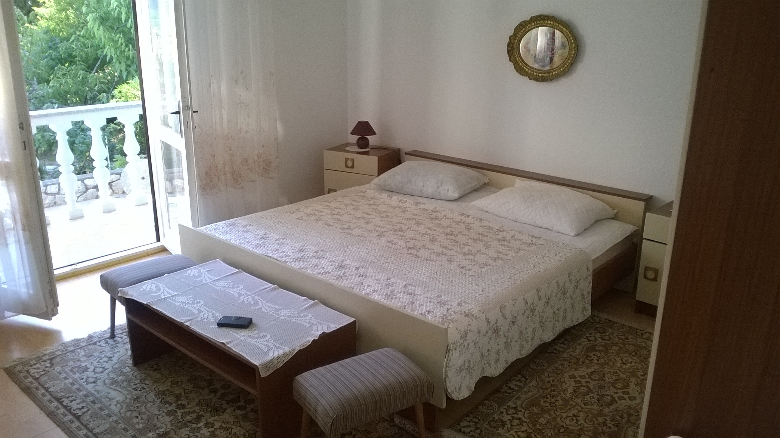 Top Rab Barbat Top Rab Barbat