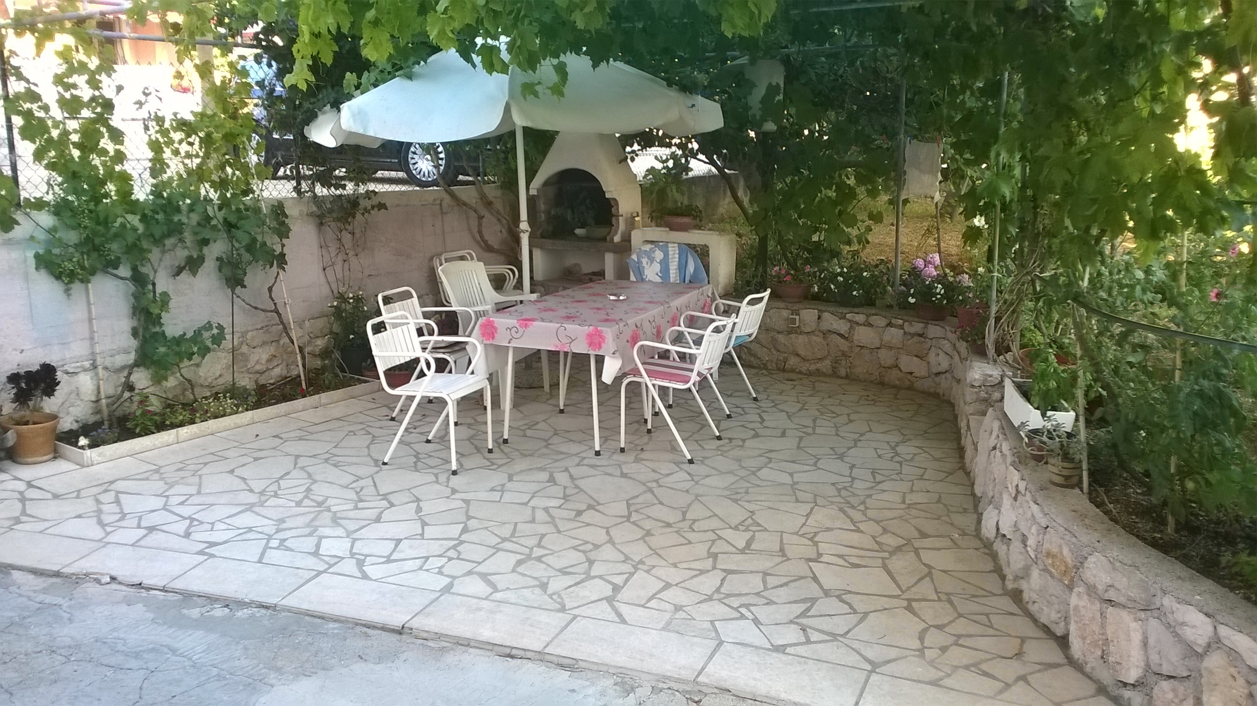 Two bedroom apartment with balcony Barbat, Rab (A-17620-a)