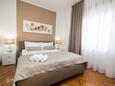 Spavaća soba 1 Dramalj, Spavaća soba 1 u smještaju tipa apartment, WiFi.