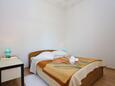 Lokva Rogoznica, Bedroom 1 in the apartment, (pet friendly) and WiFi.