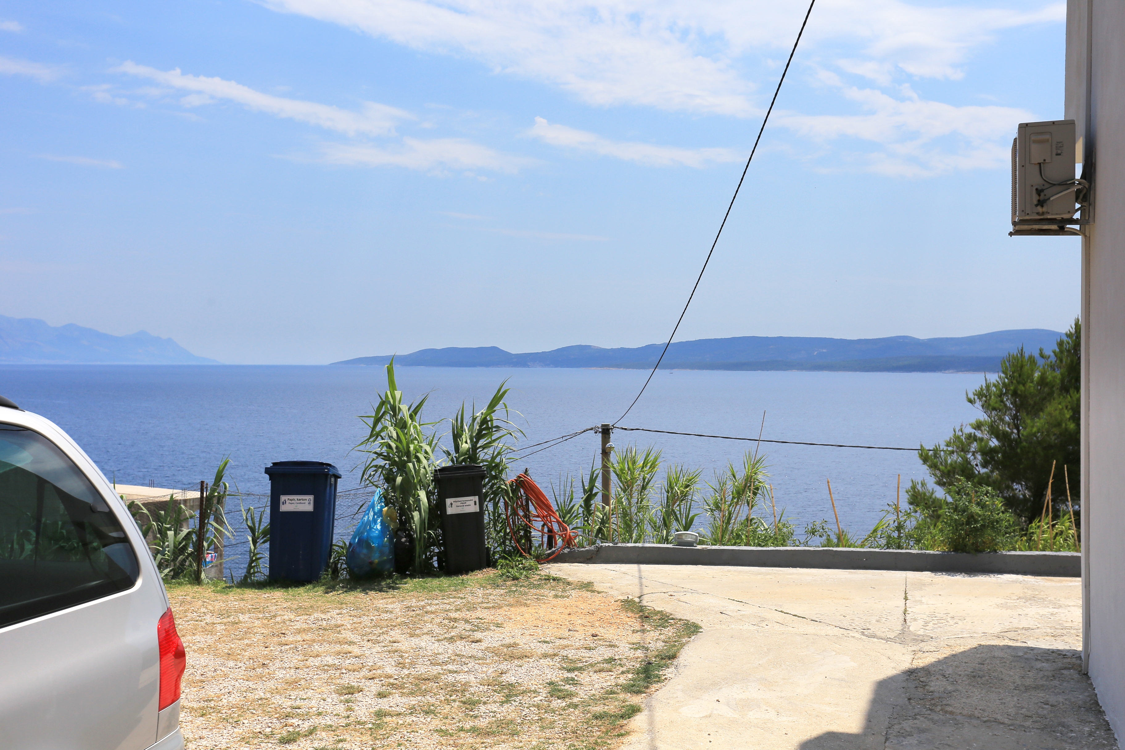 Two bedroom apartment with terrace and sea view Lokva Rogoznica, Omiš  A-a