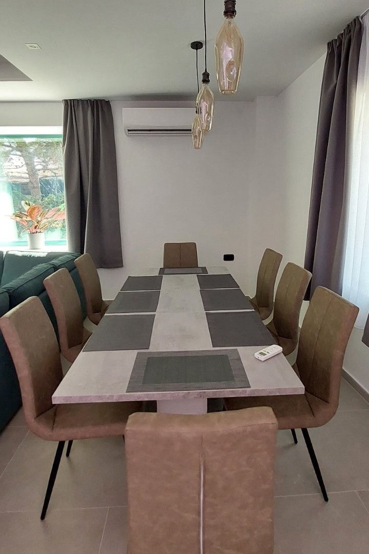 Top Medulin Pomer Top Medulin Pomer