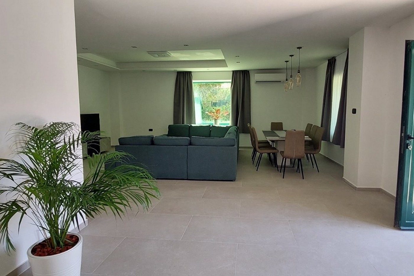 Top Medulin Pomer Top Medulin Pomer