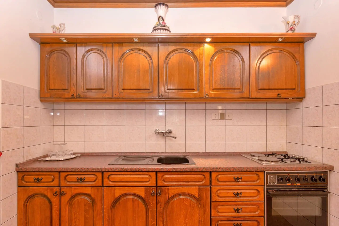 Four bedroom house with terrace Svirče, Hvar  K