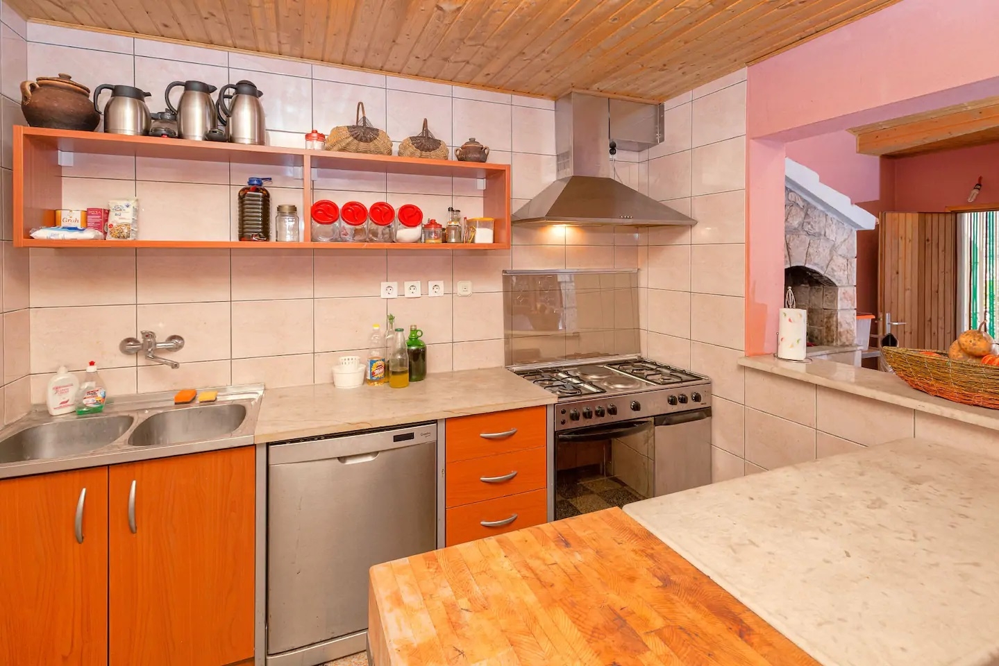 Four bedroom house with terrace Svirče, Hvar  K