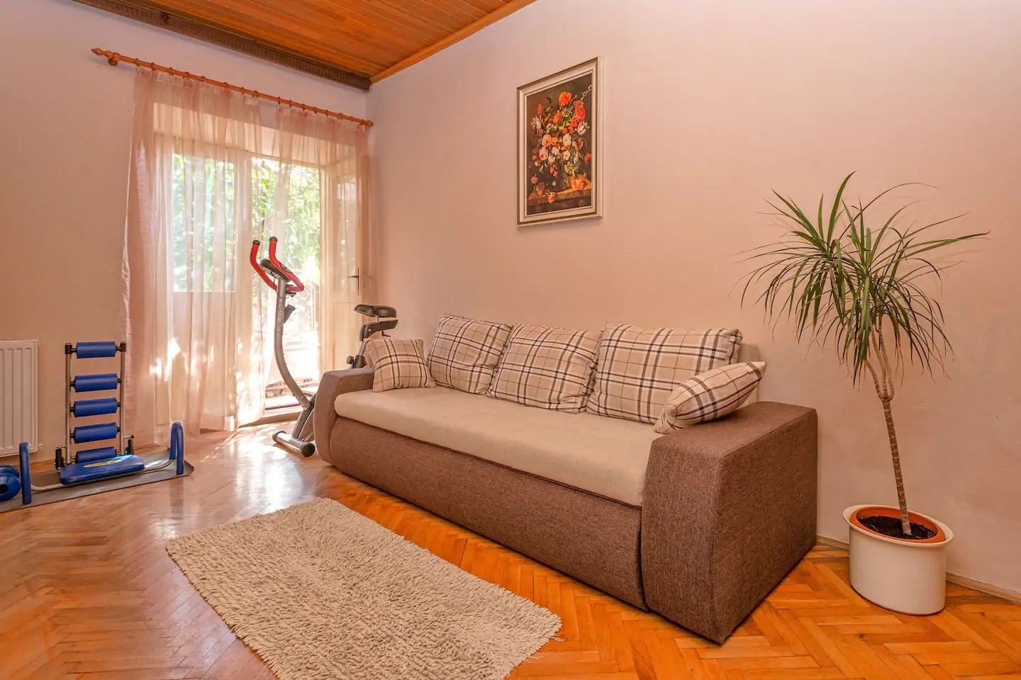 Top Hvar Svirče Top Hvar Svirče