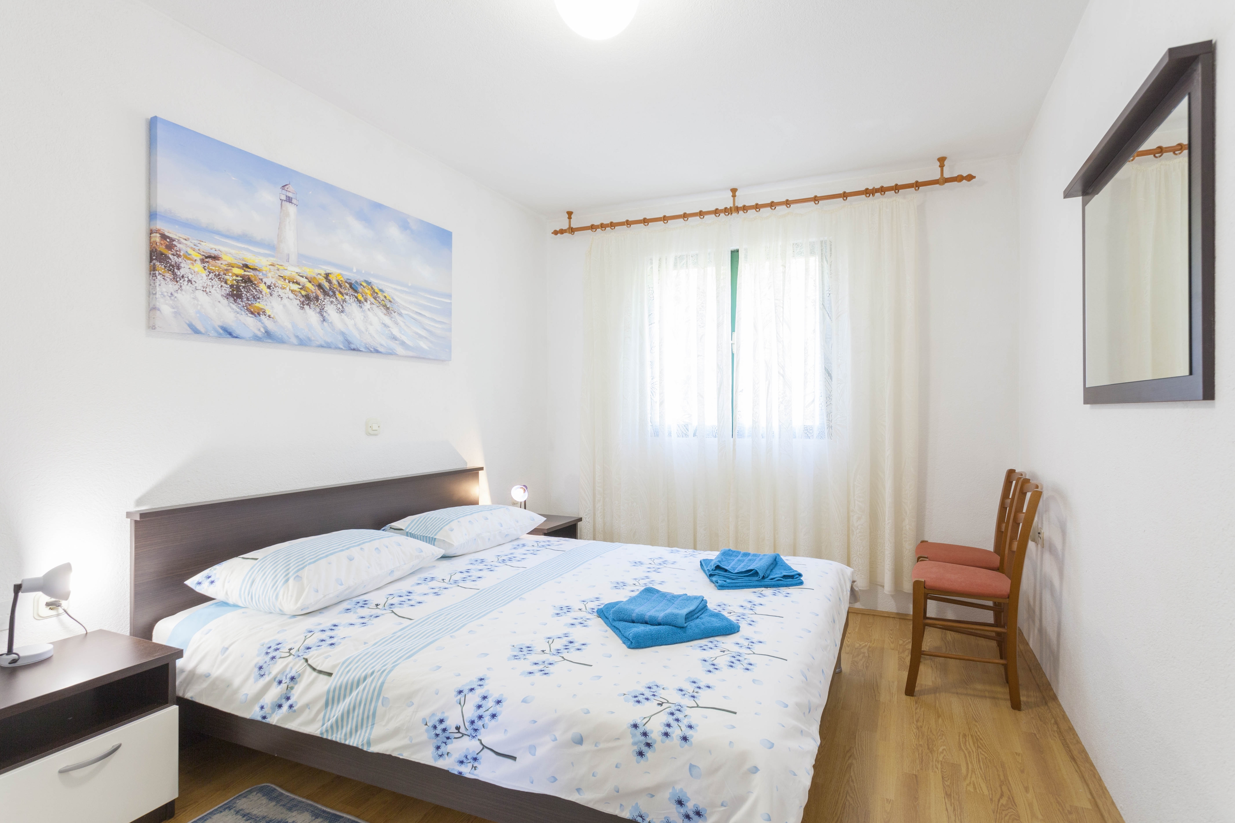 Four bedroom apartment with balcony and sea view Gornji Tučepi, Makarska  A-a