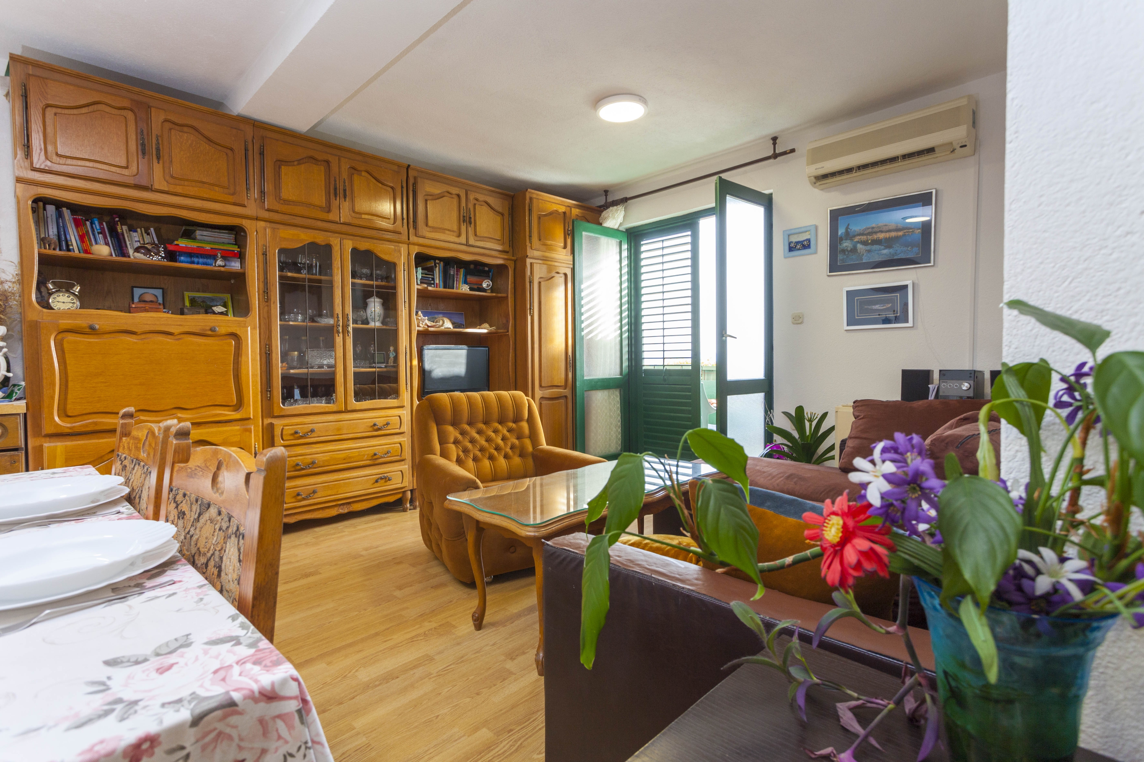 Four-bedroom apartment with balcony and sea view Gornji Tučepi, Makarska (A-17686-a) Four-bedroom apartment with balcony and sea view Gornji Tučepi, Makarska (A-17686-a)